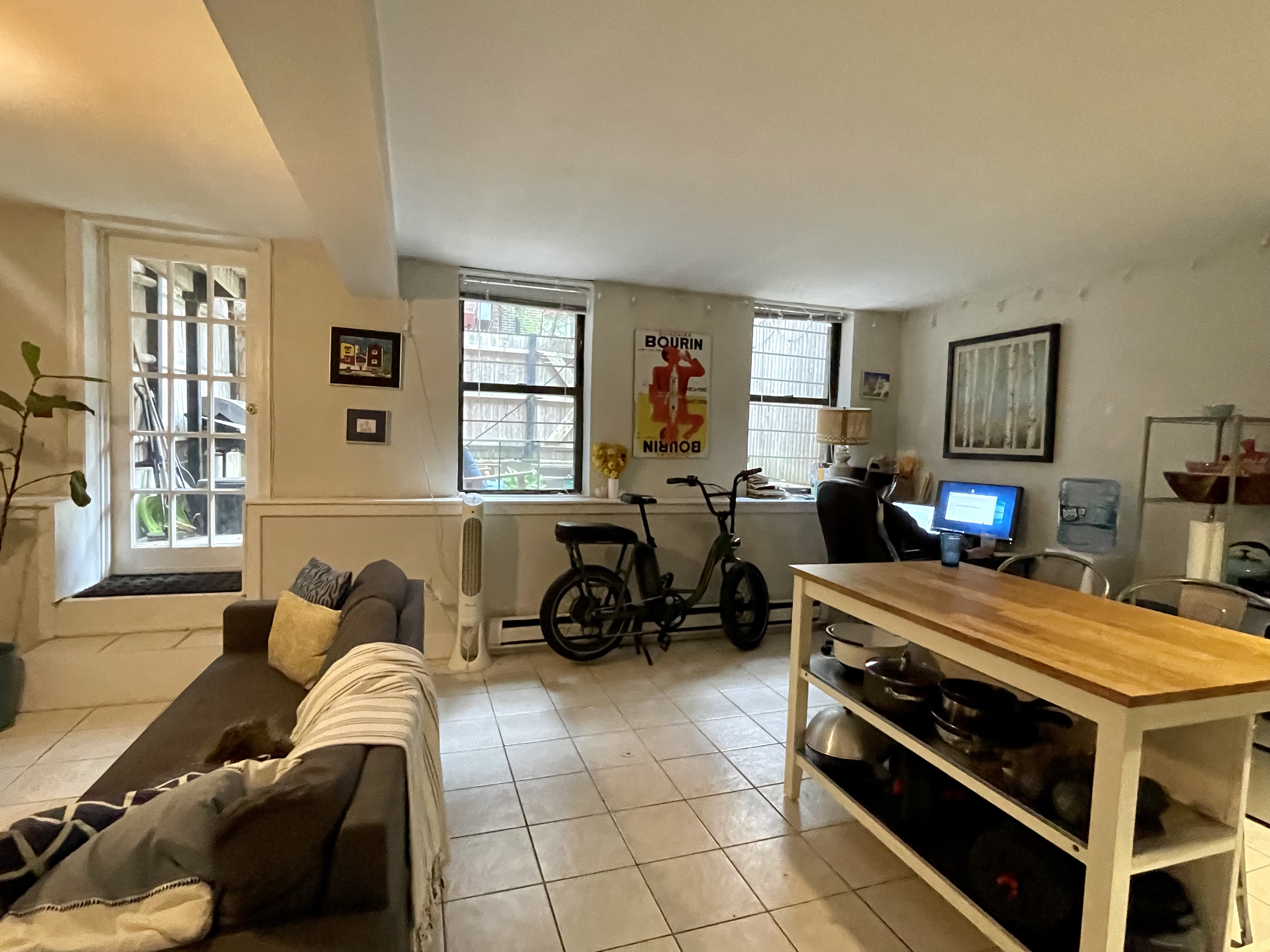 33 Hanson St, South Boston