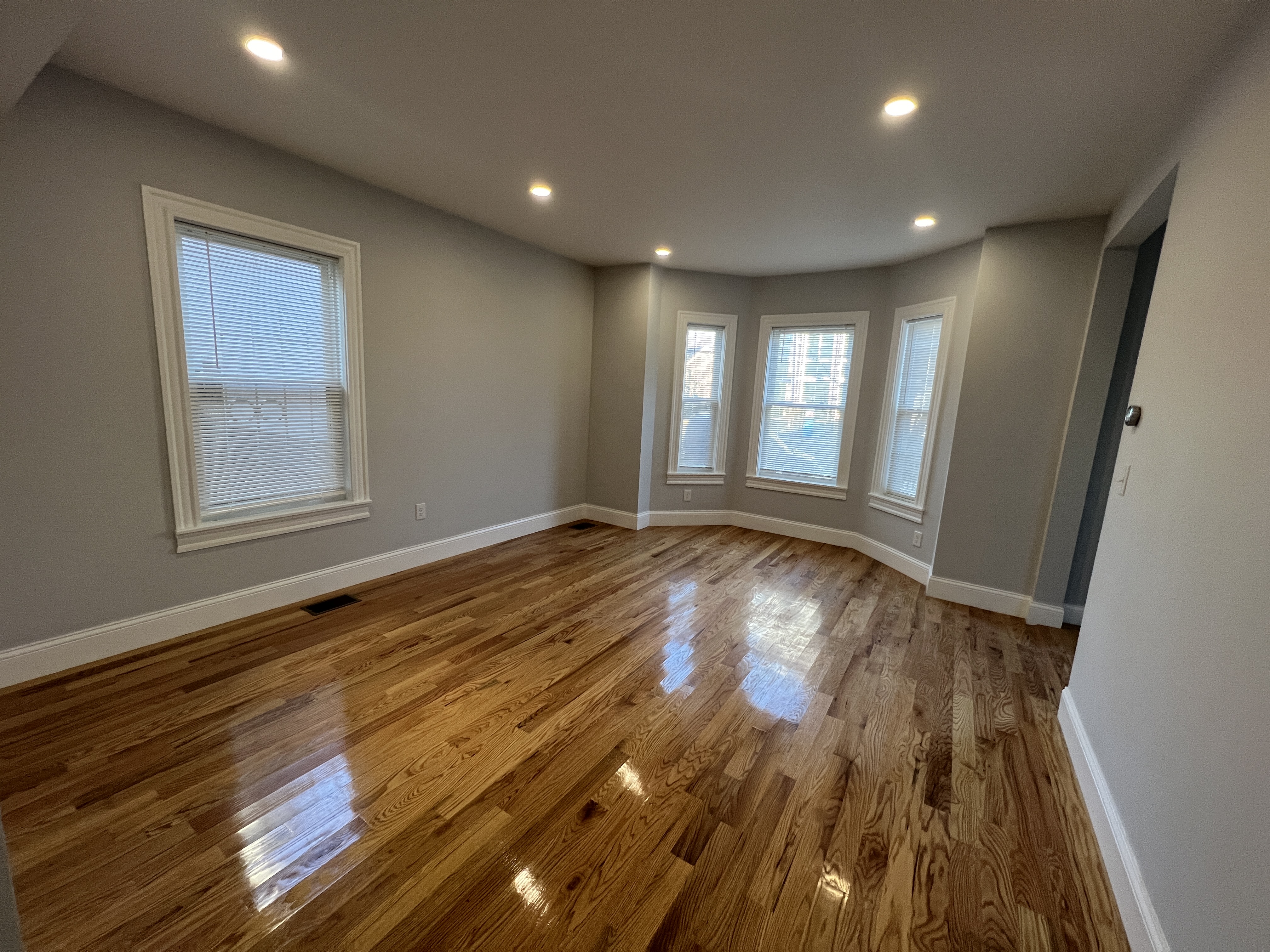 374 Oxford St, Baldwin