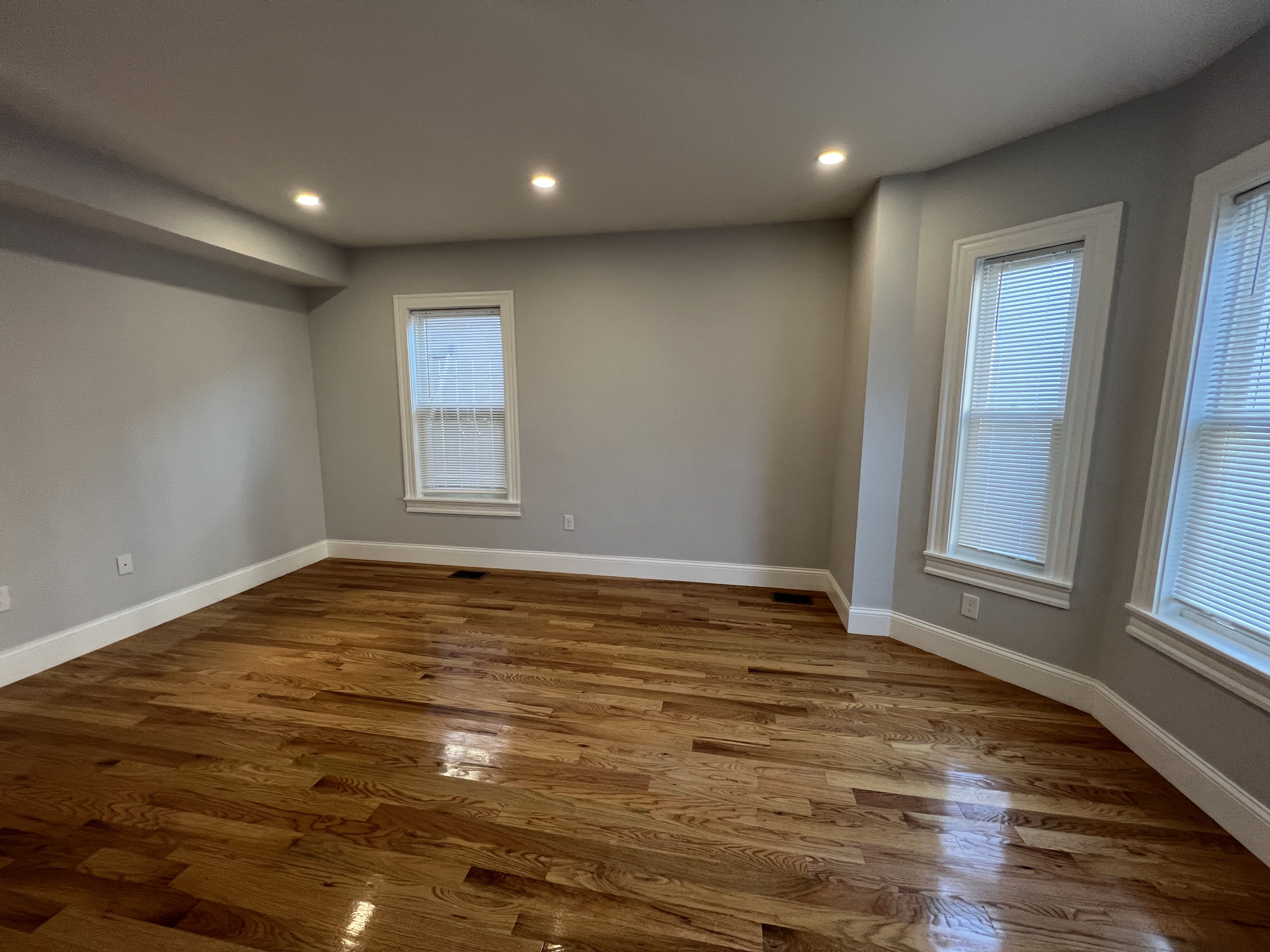 374 Oxford St, Baldwin