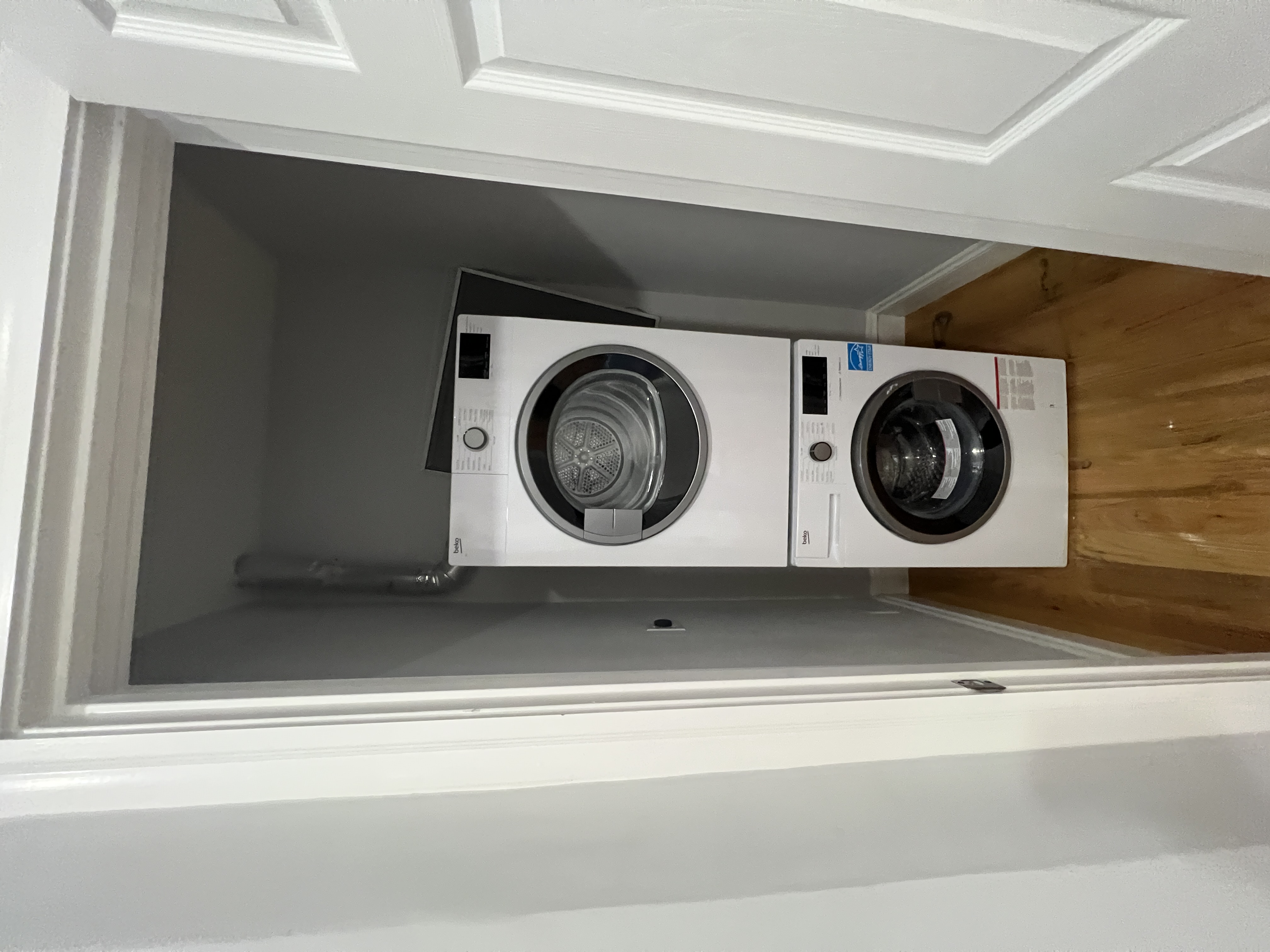 374 Oxford St, Baldwin