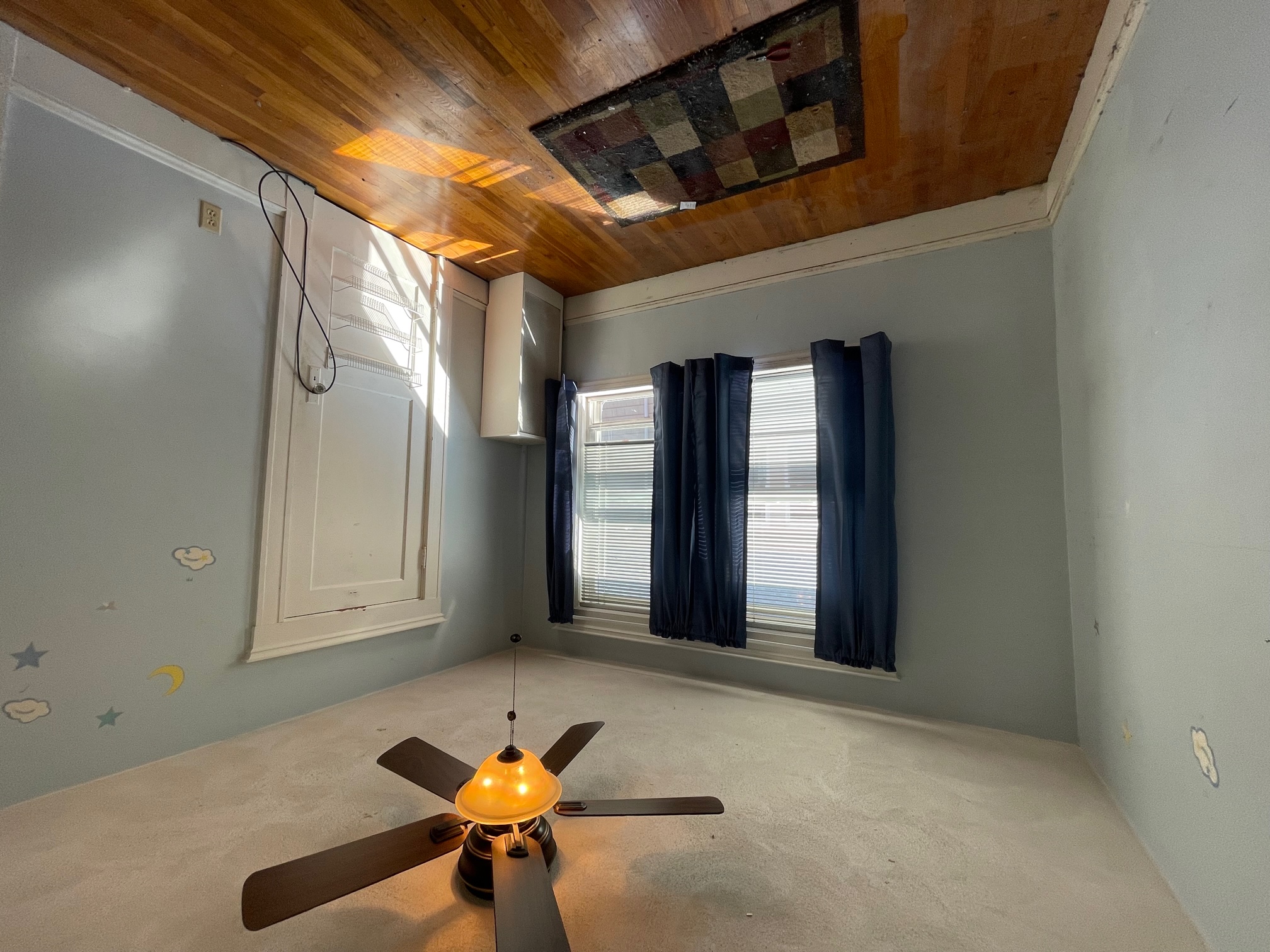 15 Irvington Rd, West Somerville