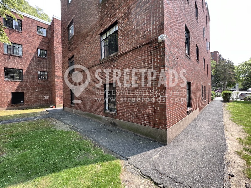 100 Sewall Ave, Coolidge Corner