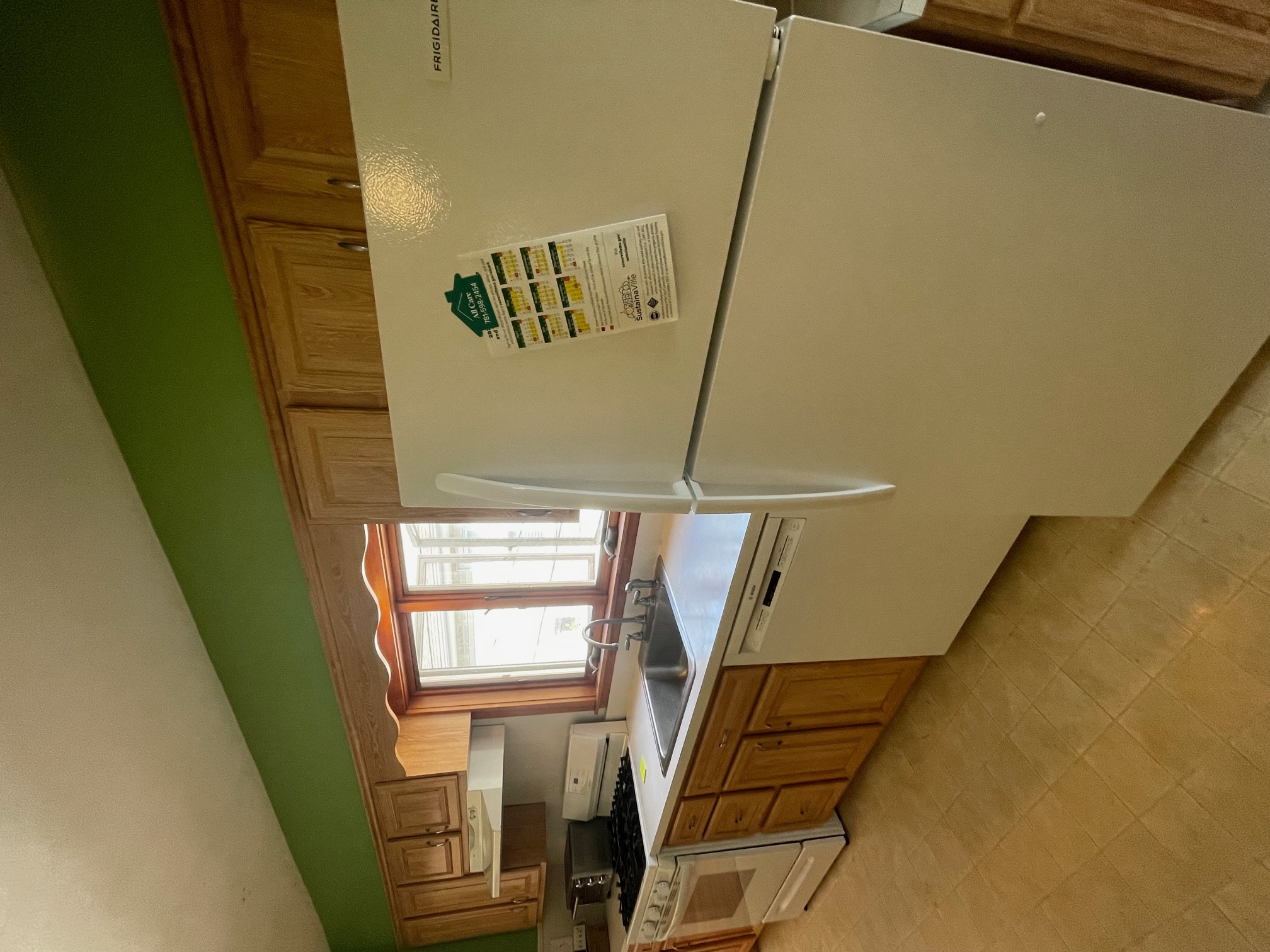 15 Irvington Rd, West Somerville