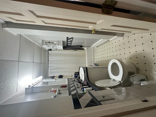 37 Joy St, Beacon Hill