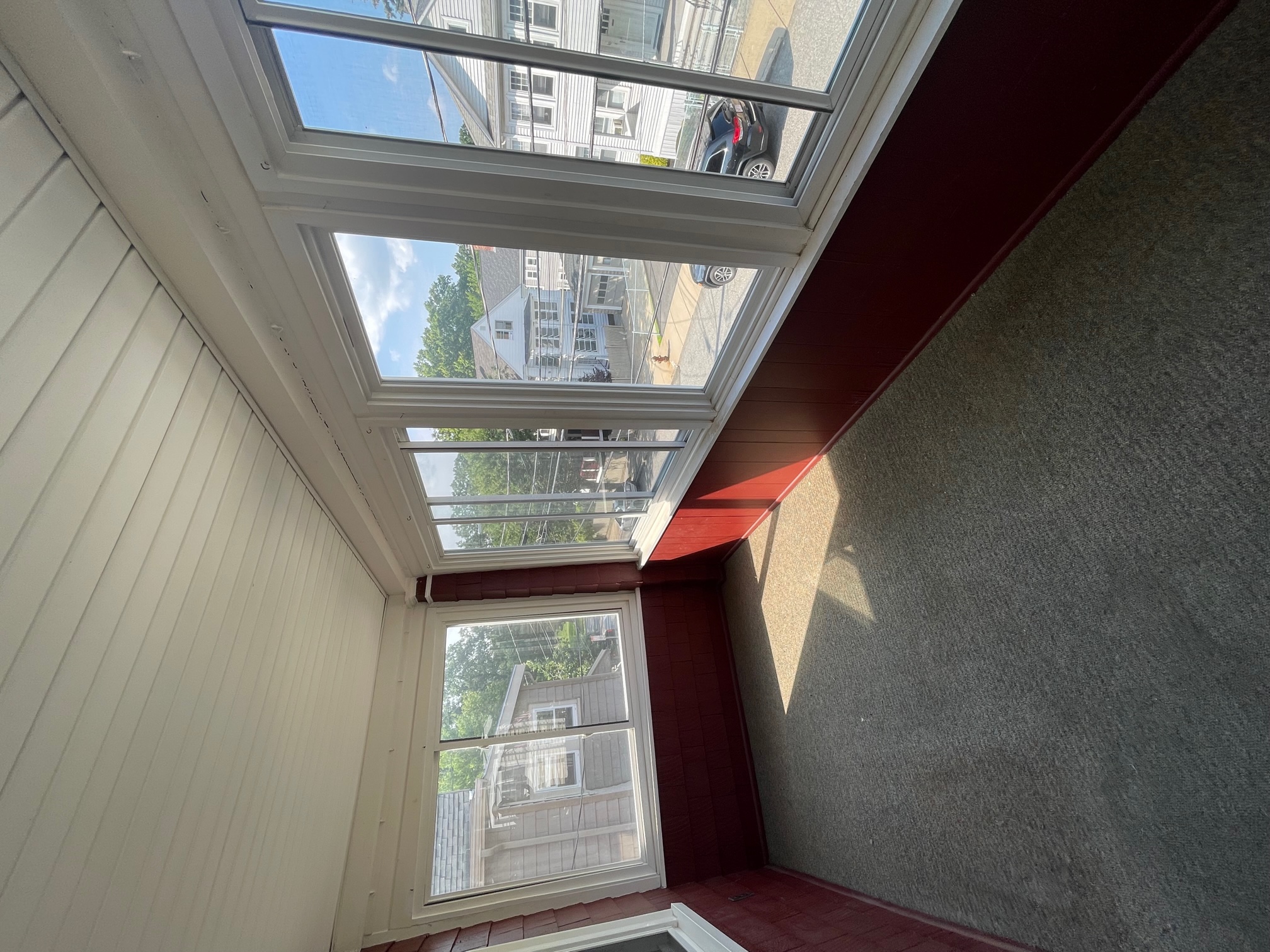 15 Irvington Rd, West Somerville