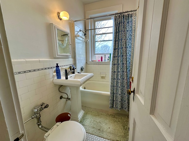 73 Martin St, Neighborhood Nine