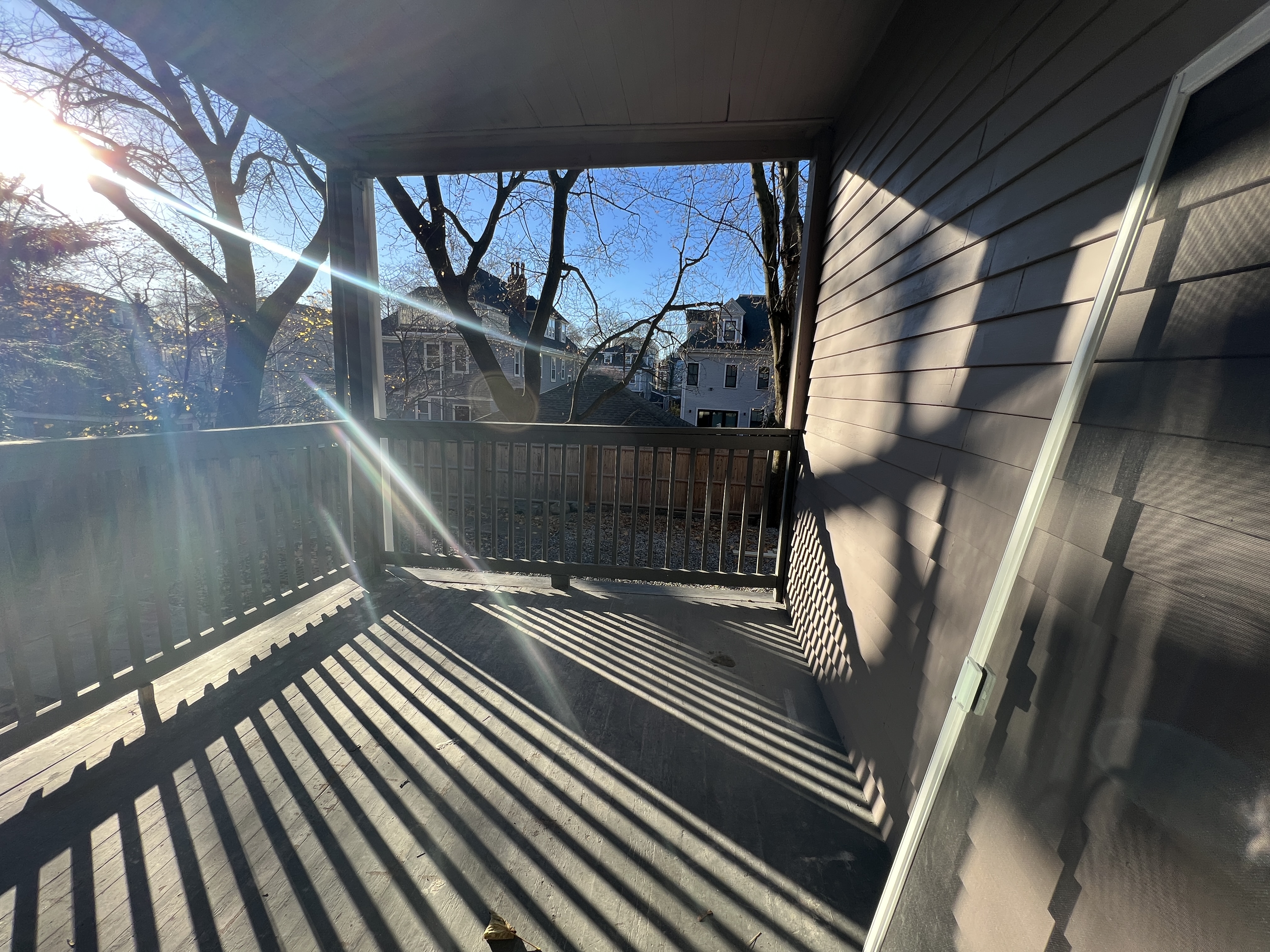 372 Oxford St, Ward Two