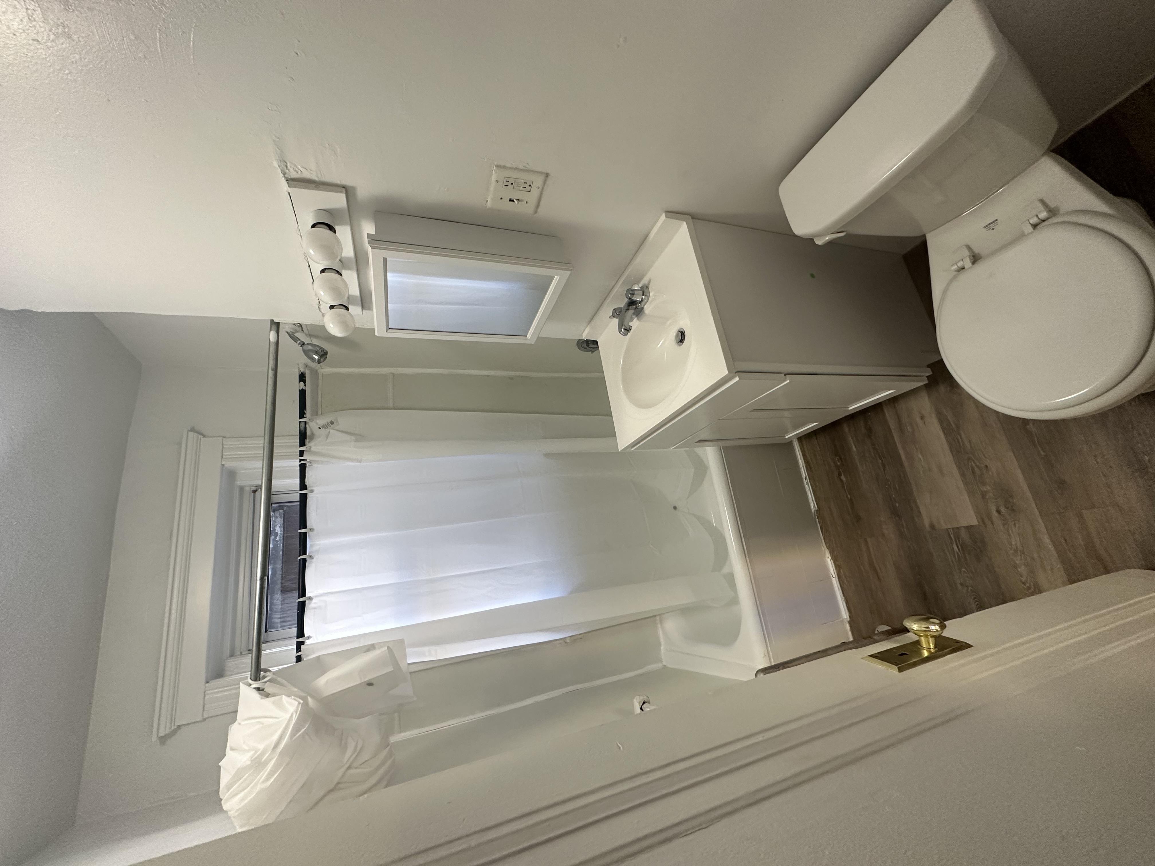 116 Washington St, Brighton