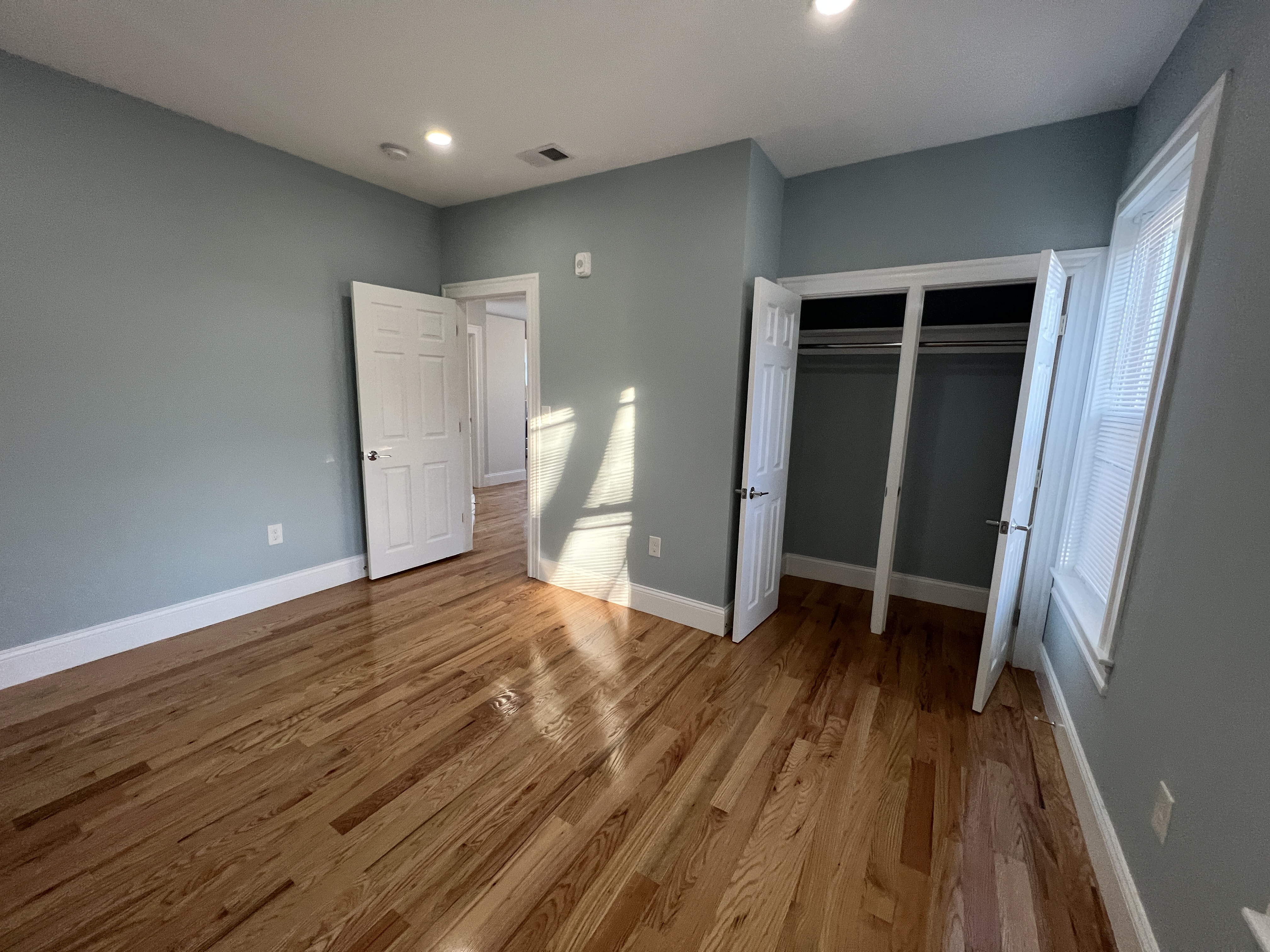 372 Oxford St, Porter Square