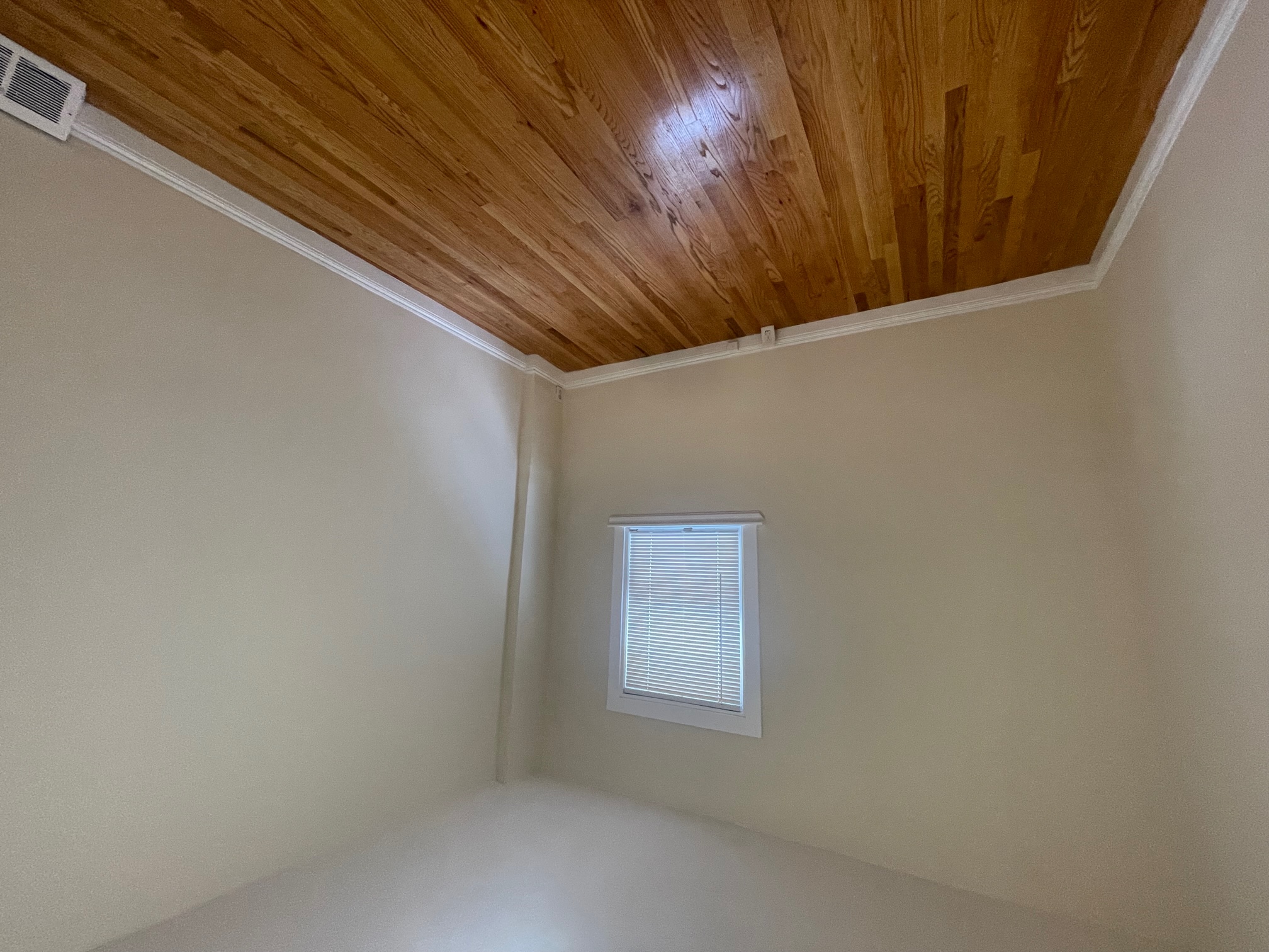 454 Broadway, Magoun Square