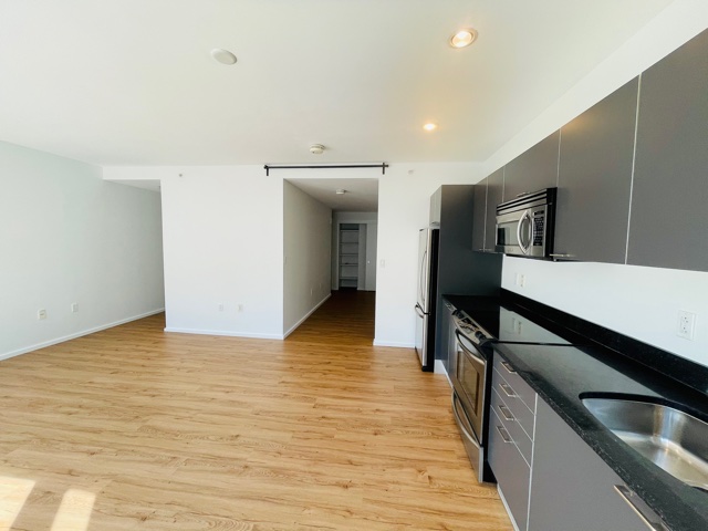 2 Earhart St, Cambridgeport