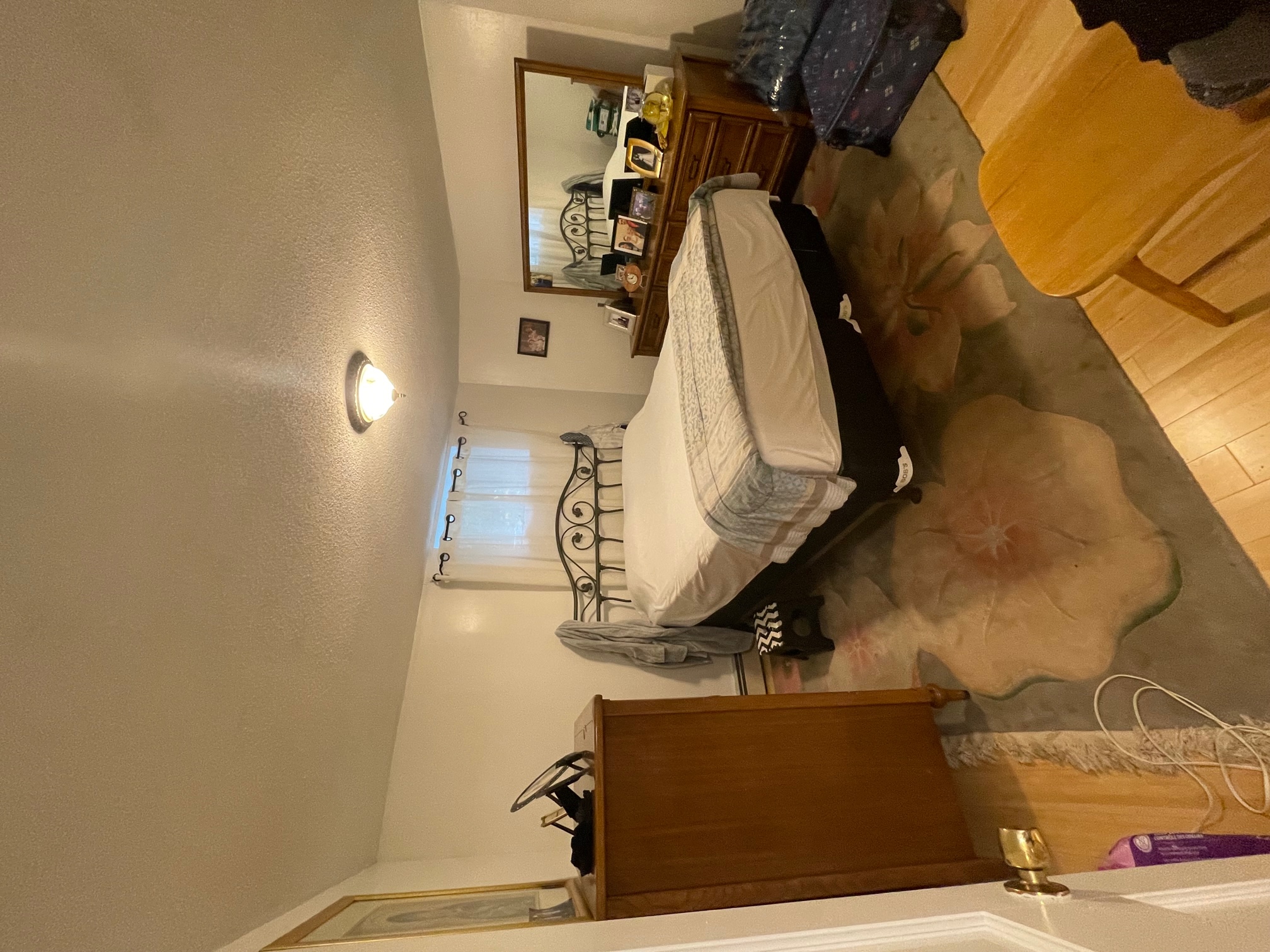 48 River St, Arlington