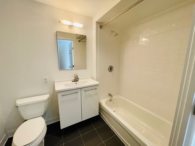 2 Earhart St, Cambridgeport