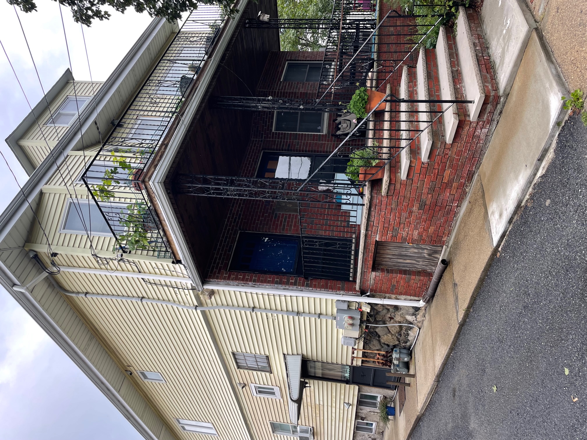 48 River St, Arlington