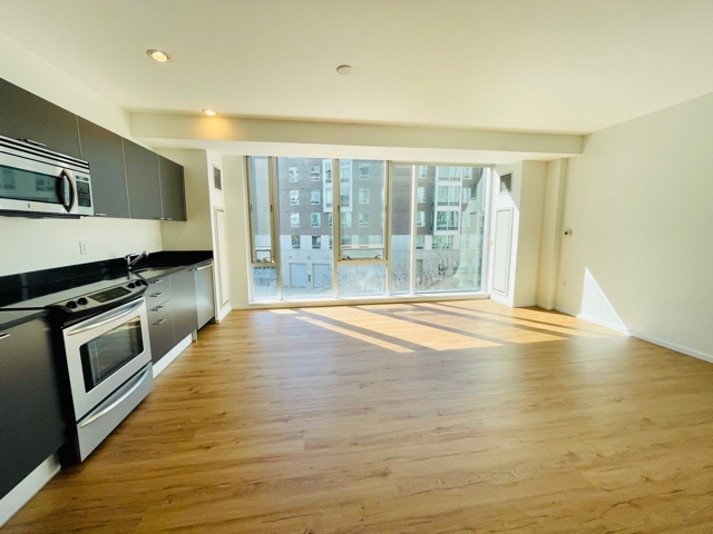 2 Earhart St, Cambridgeport