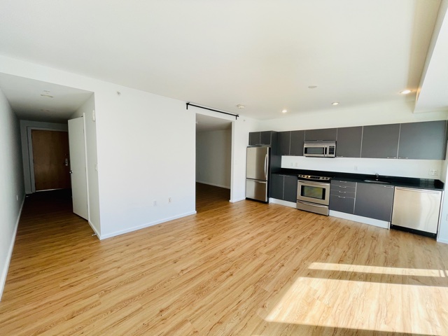 2 Earhart St, Cambridgeport