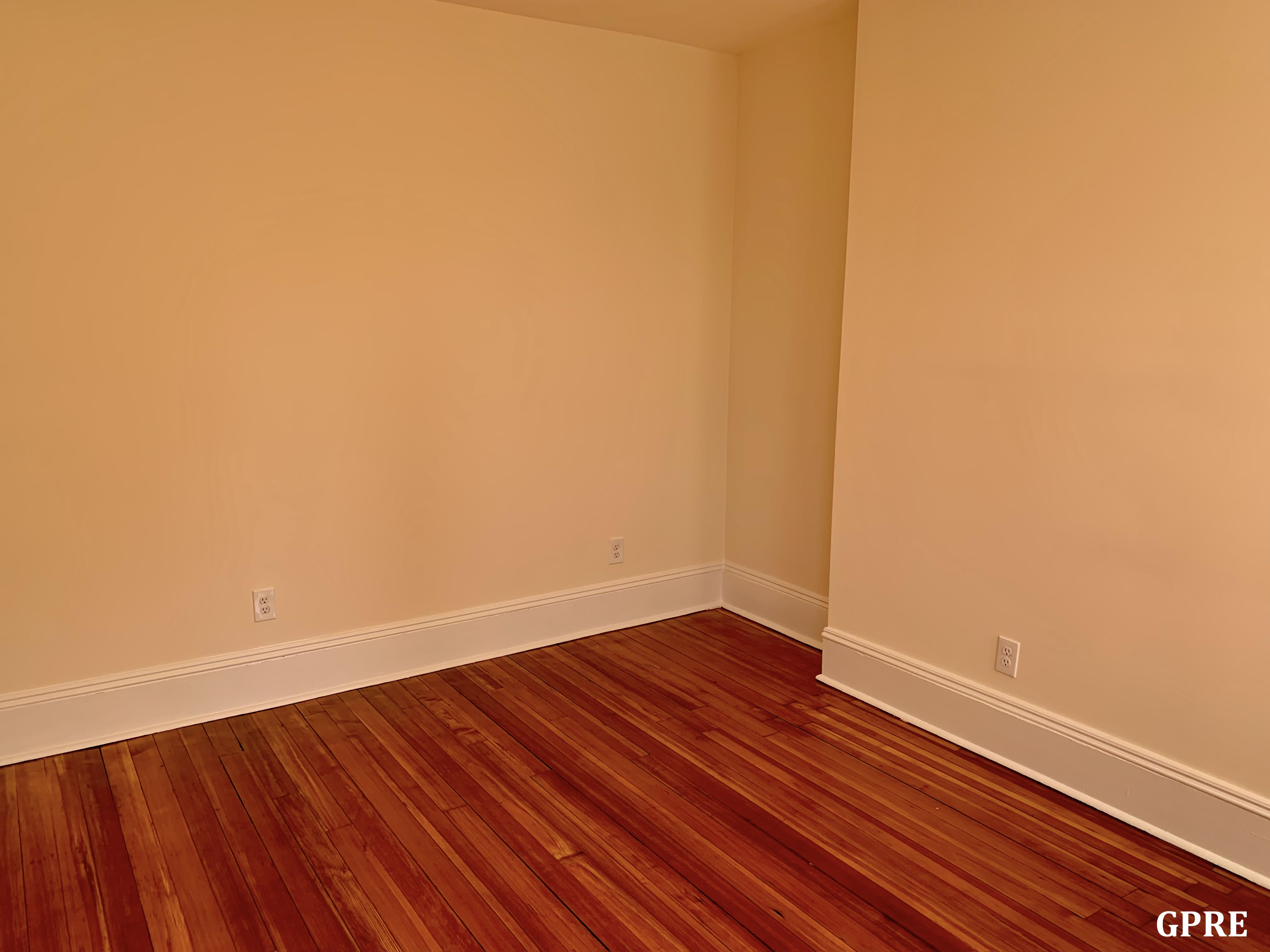 885 Massachusetts Ave, Mid Cambridge