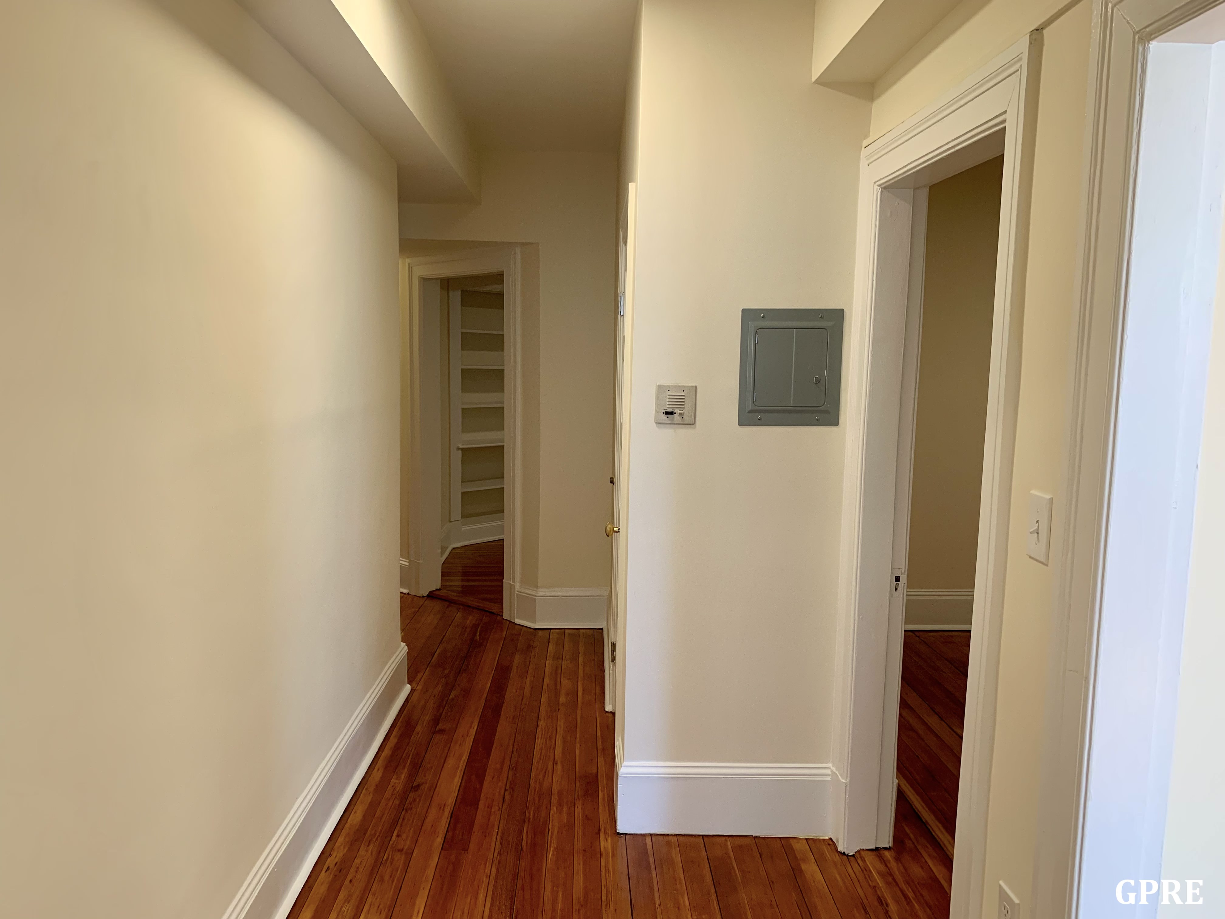 885 Massachusetts Ave, Mid Cambridge