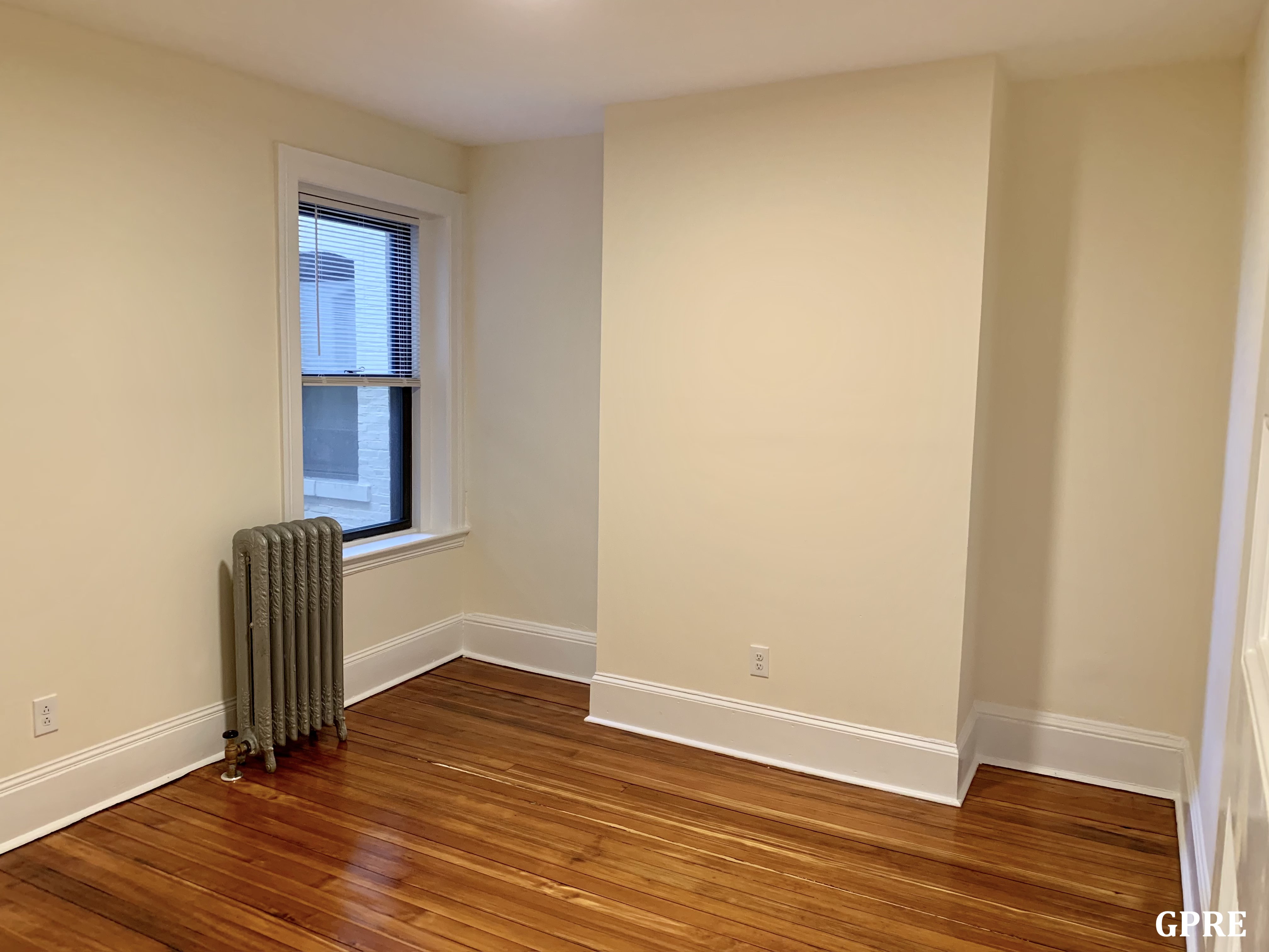 885 Massachusetts Ave, Mid Cambridge