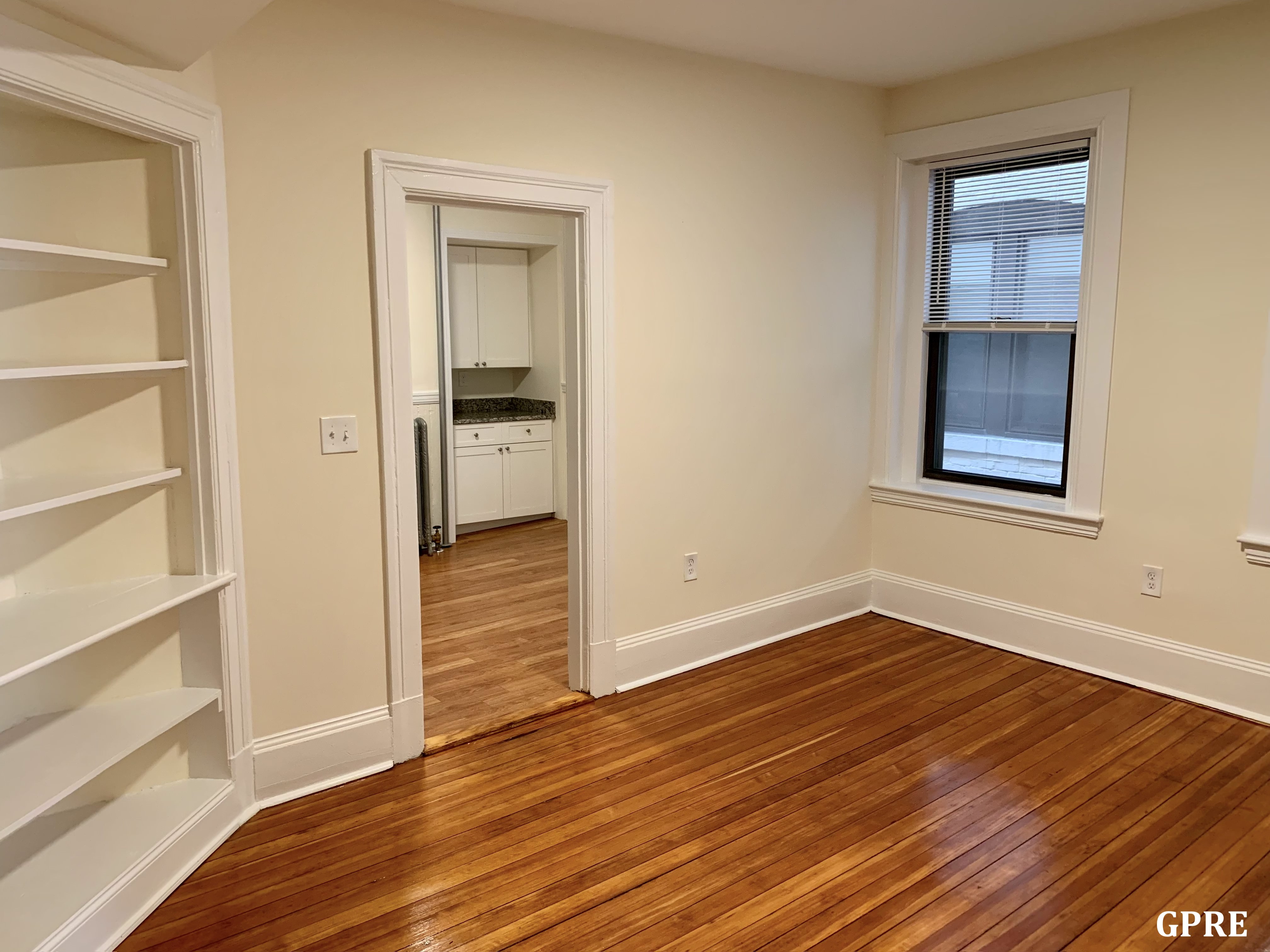 885 Massachusetts Ave, Mid Cambridge