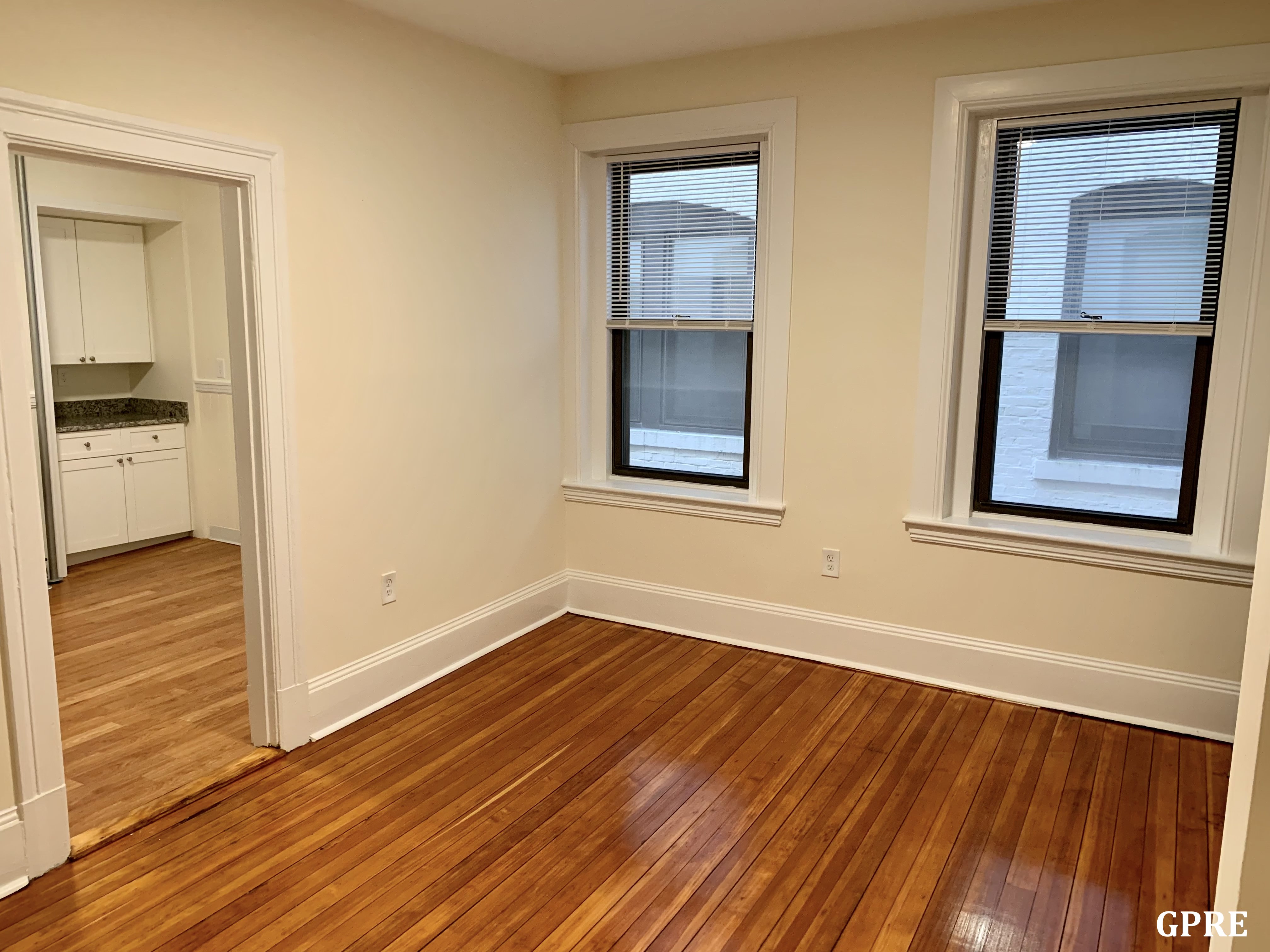 885 Massachusetts Ave, Mid Cambridge