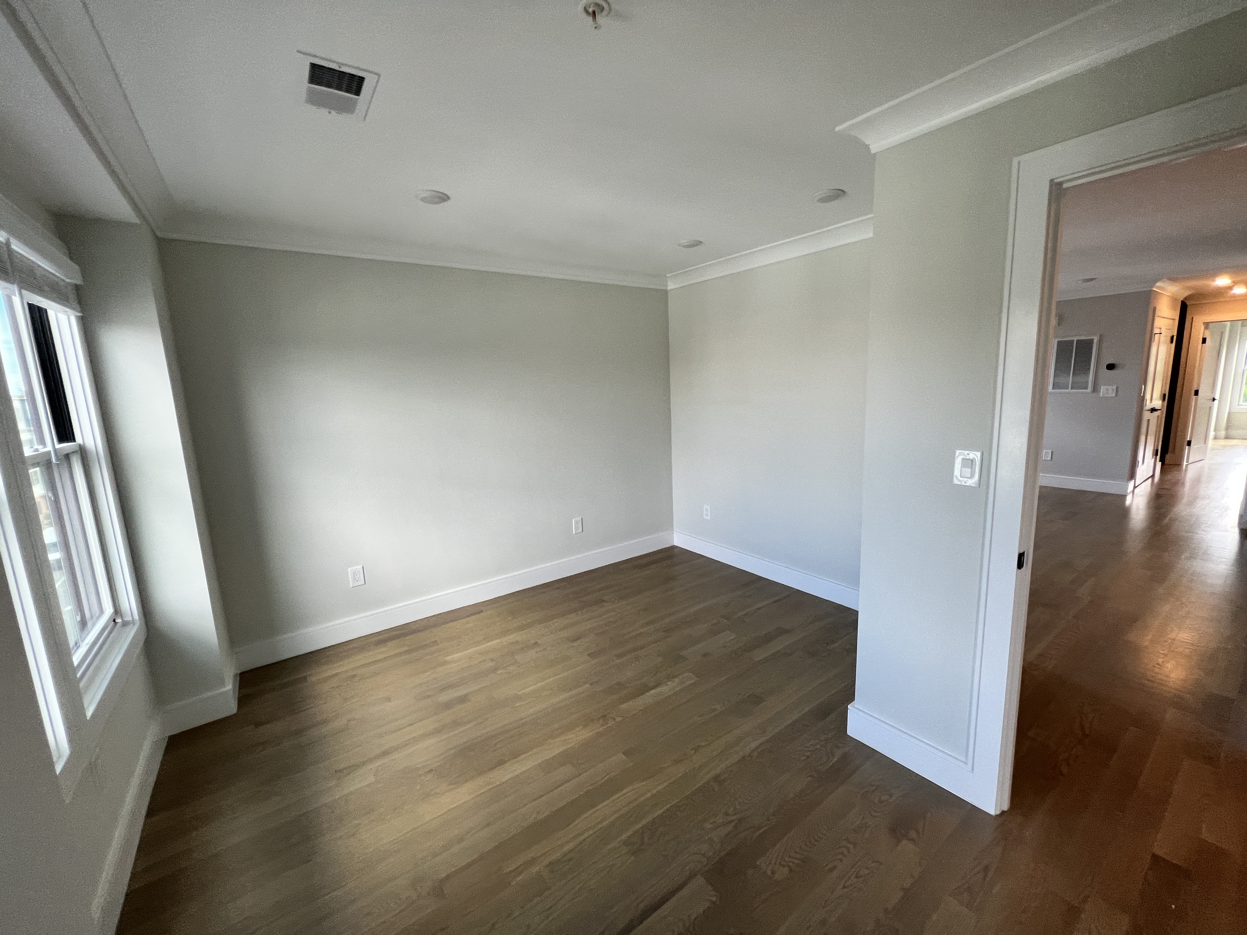 303 Maverick St, East Boston