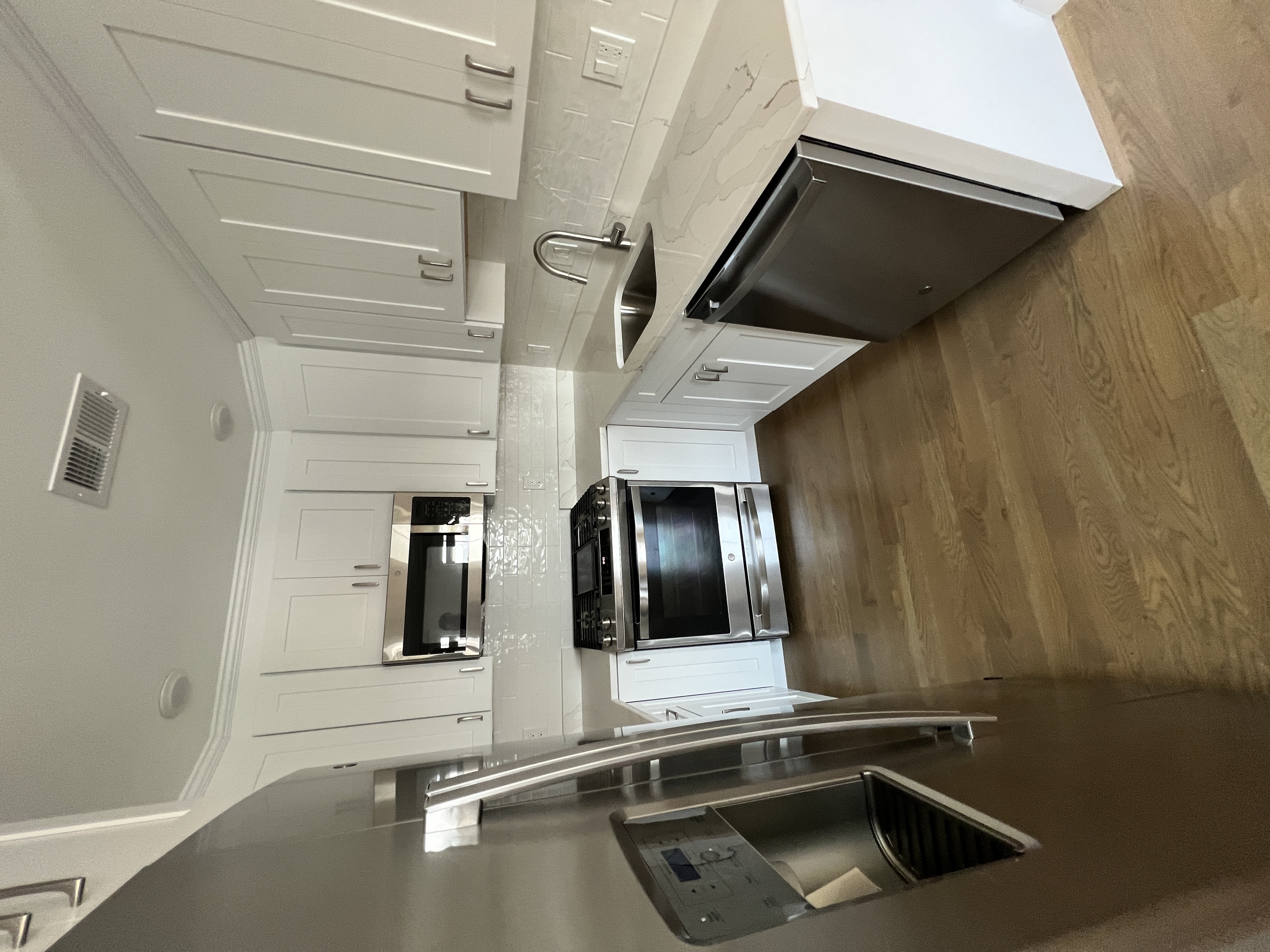 303 Maverick St, East Boston