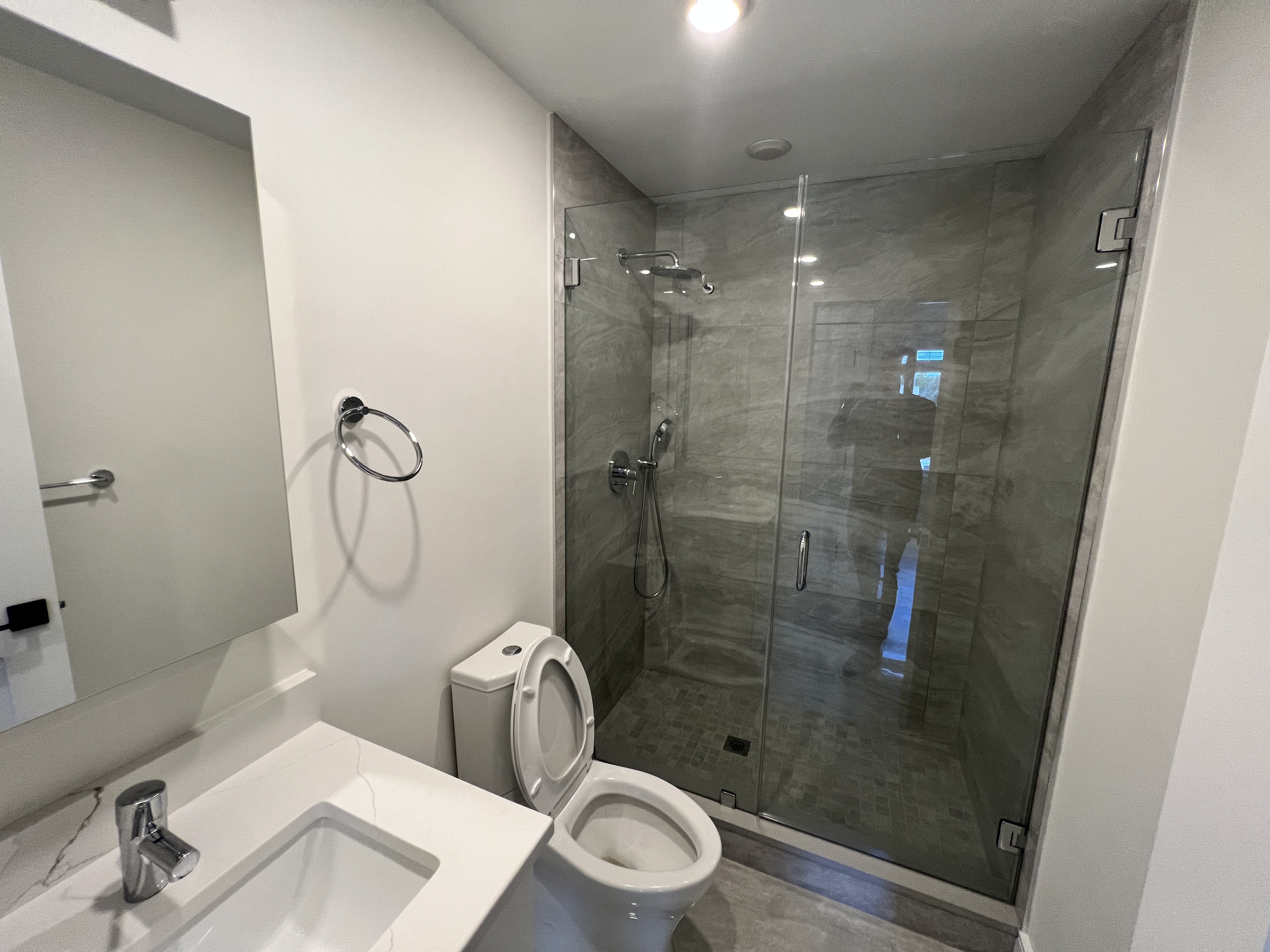 303 Maverick St, East Boston