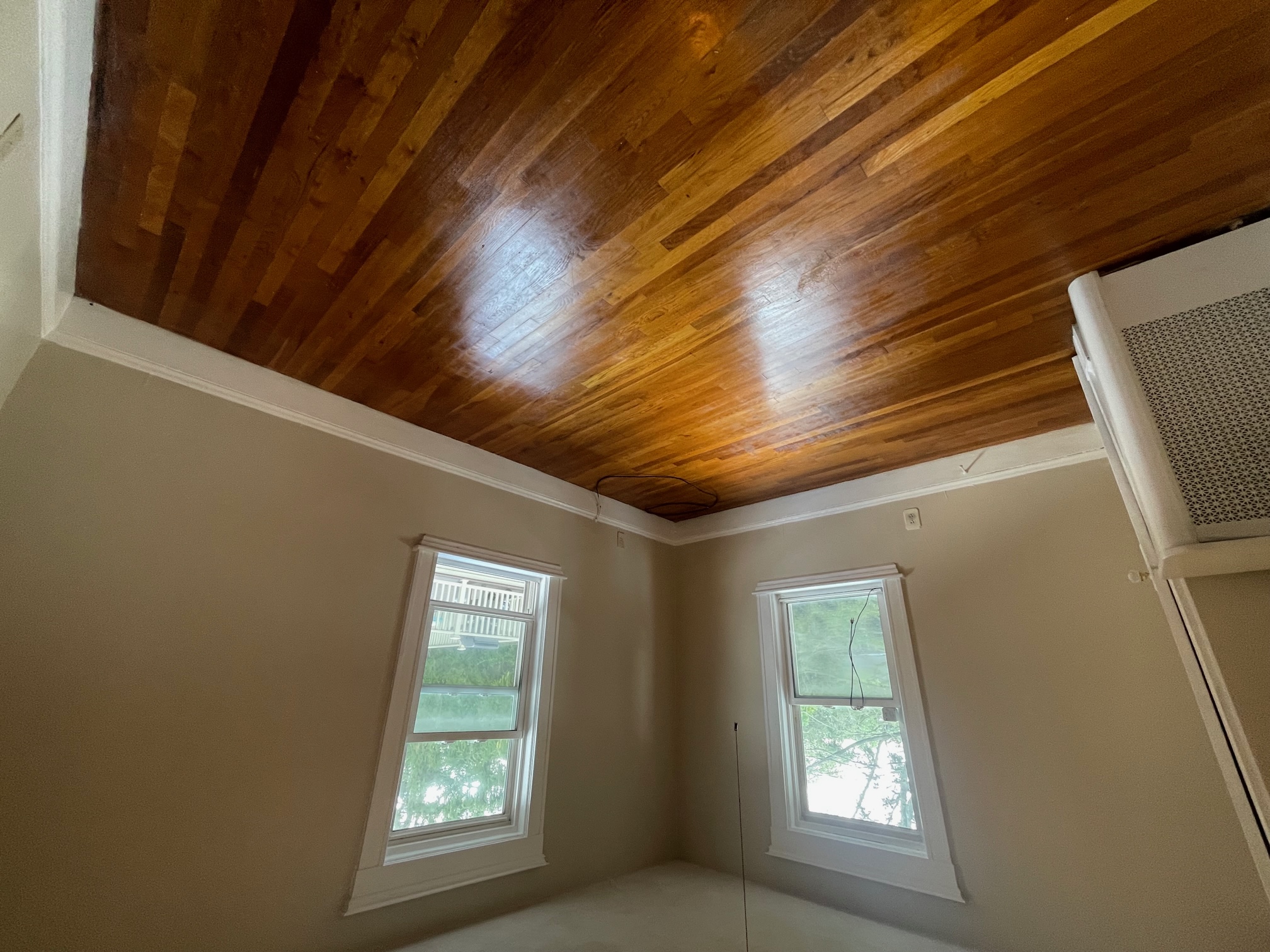 15 Irvington Rd, West Somerville