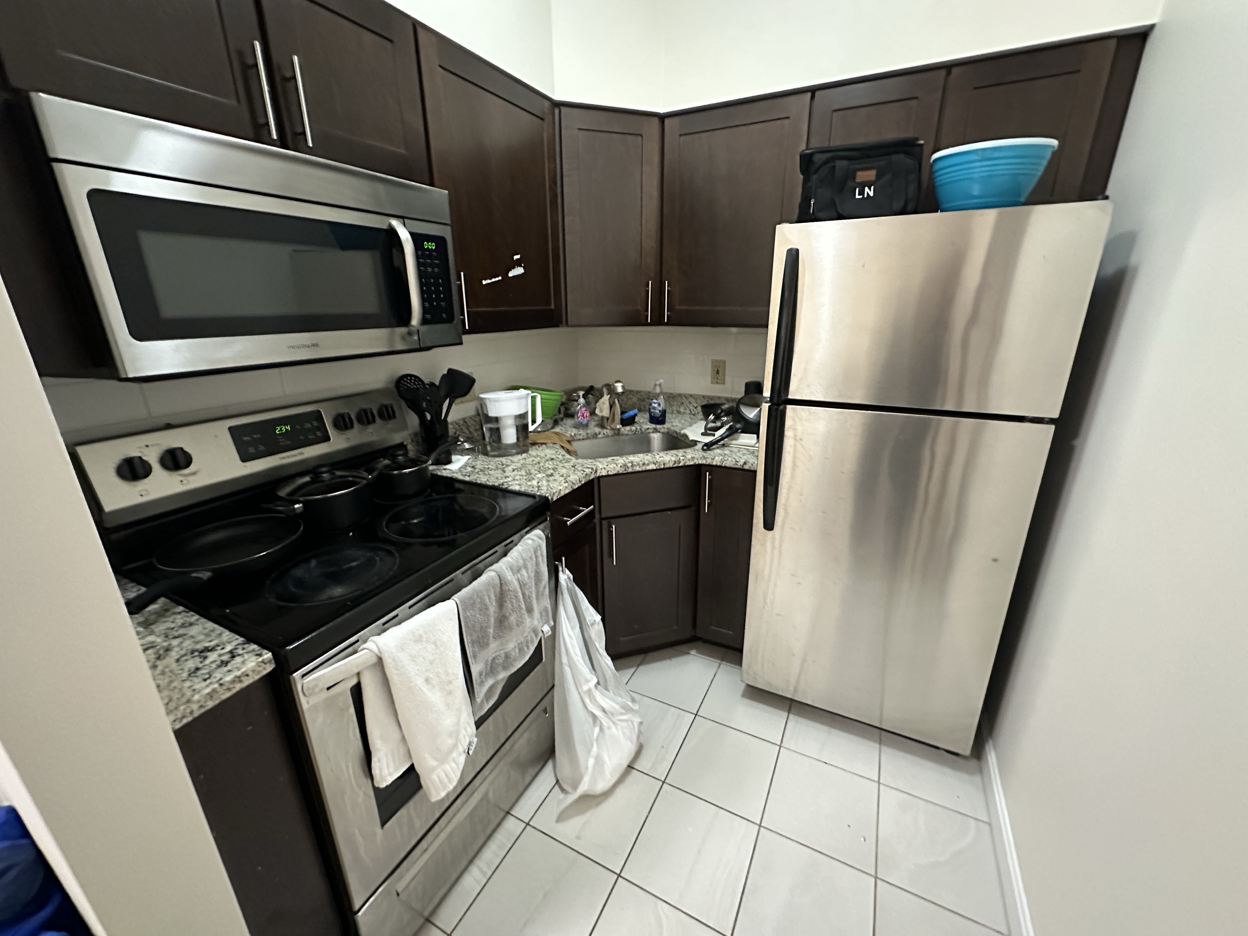 81 Essex St, Chinatown