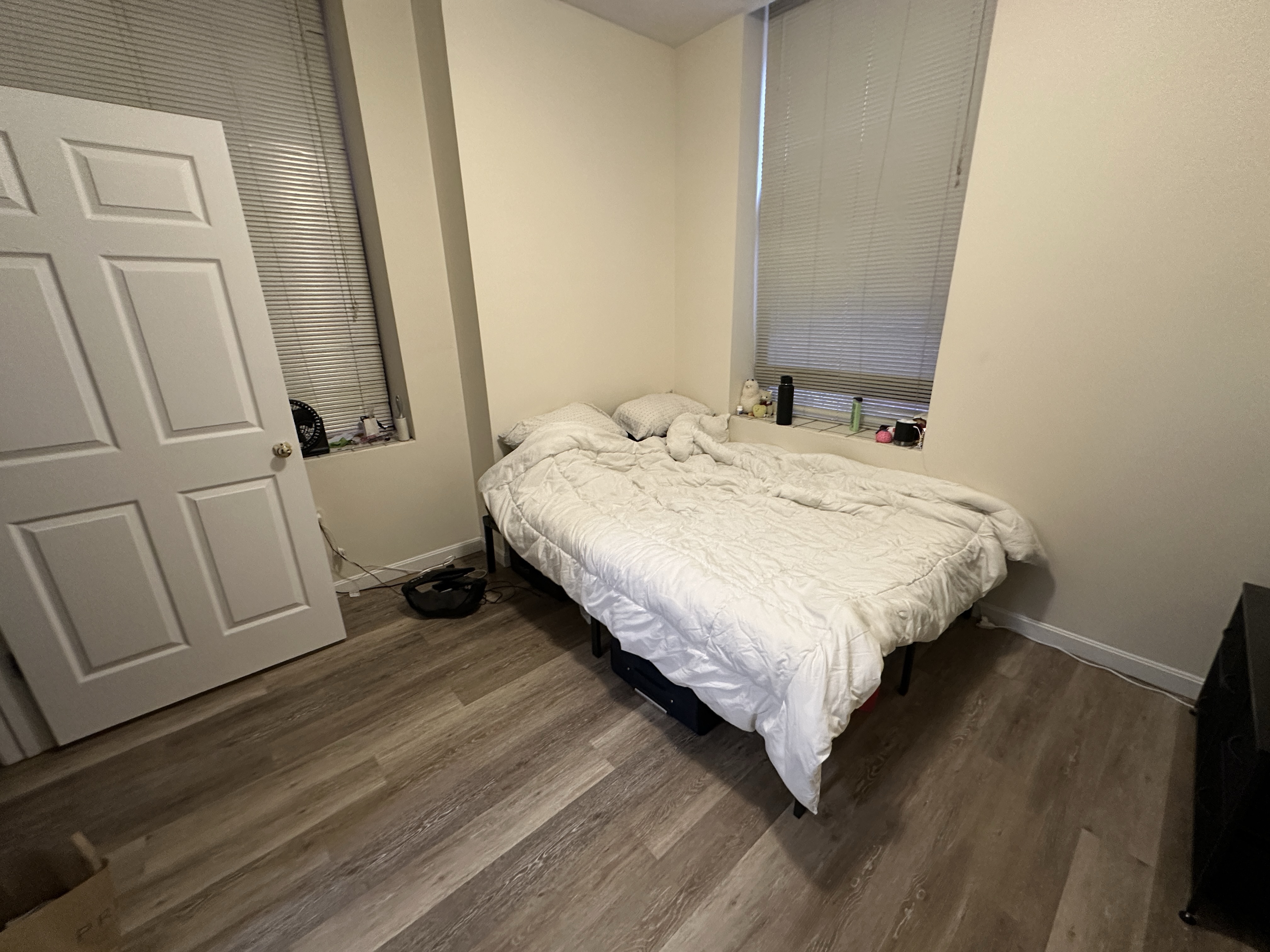 81 Essex St, Chinatown