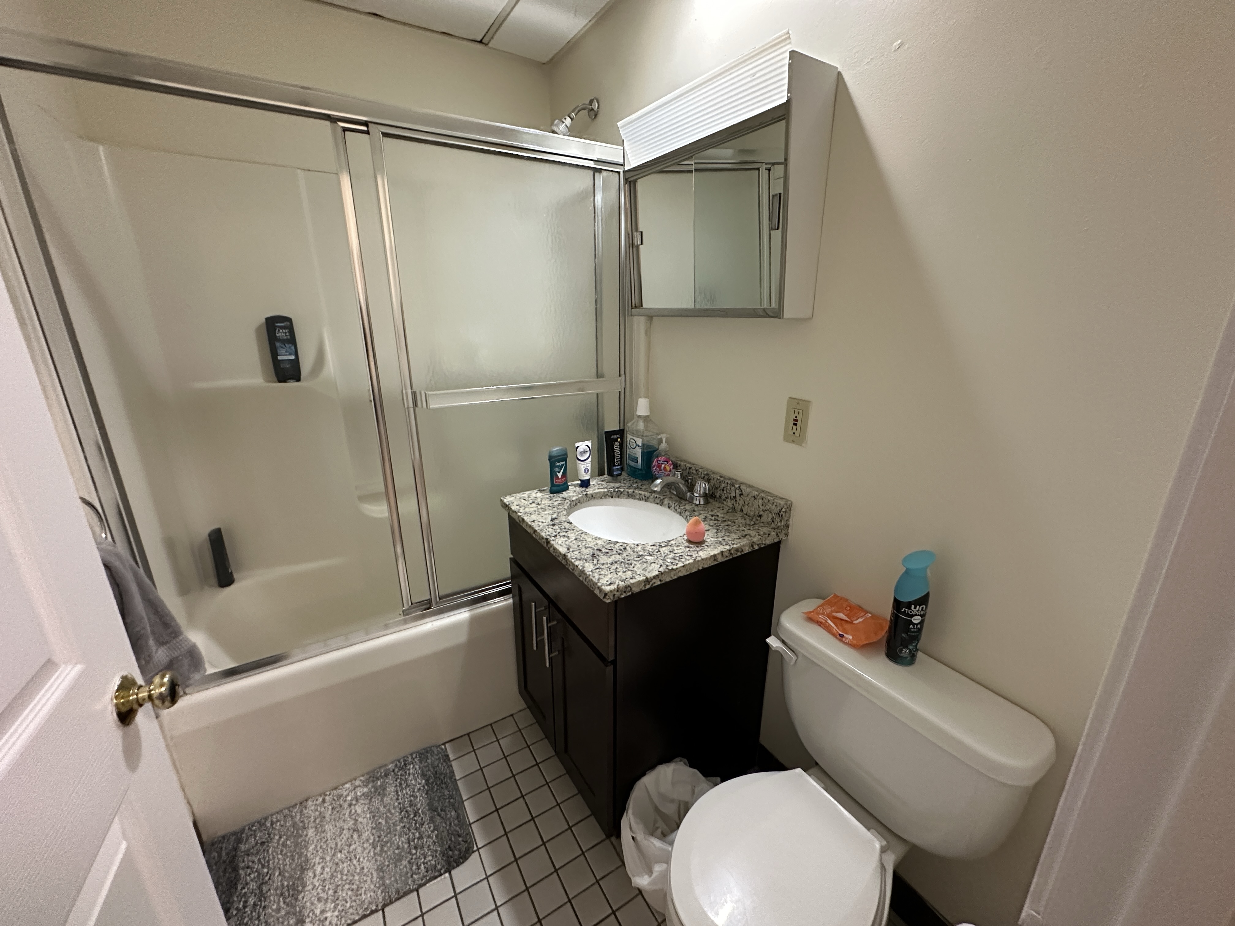 81 Essex St, Chinatown