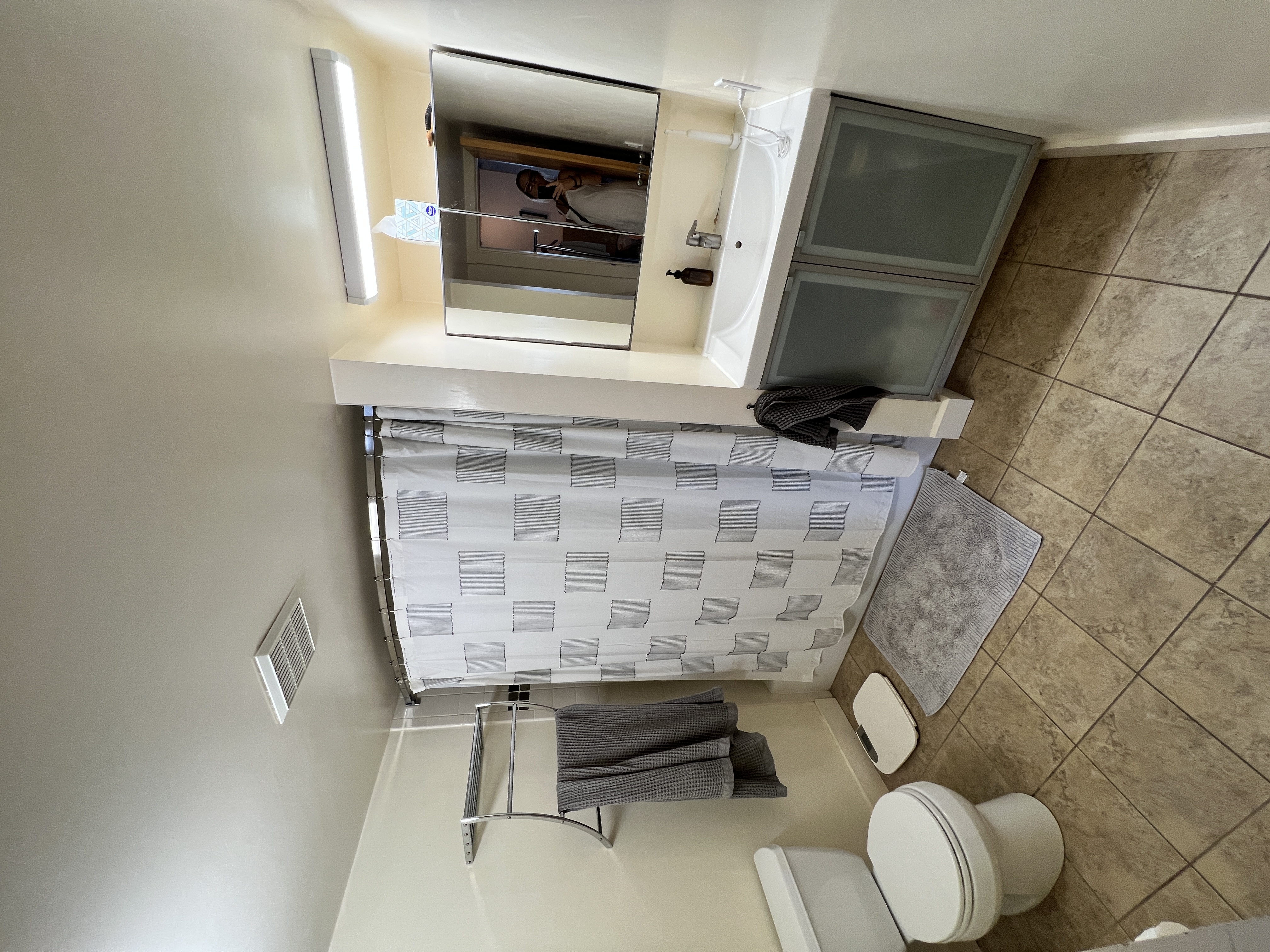 522 Harrison Ave, South End