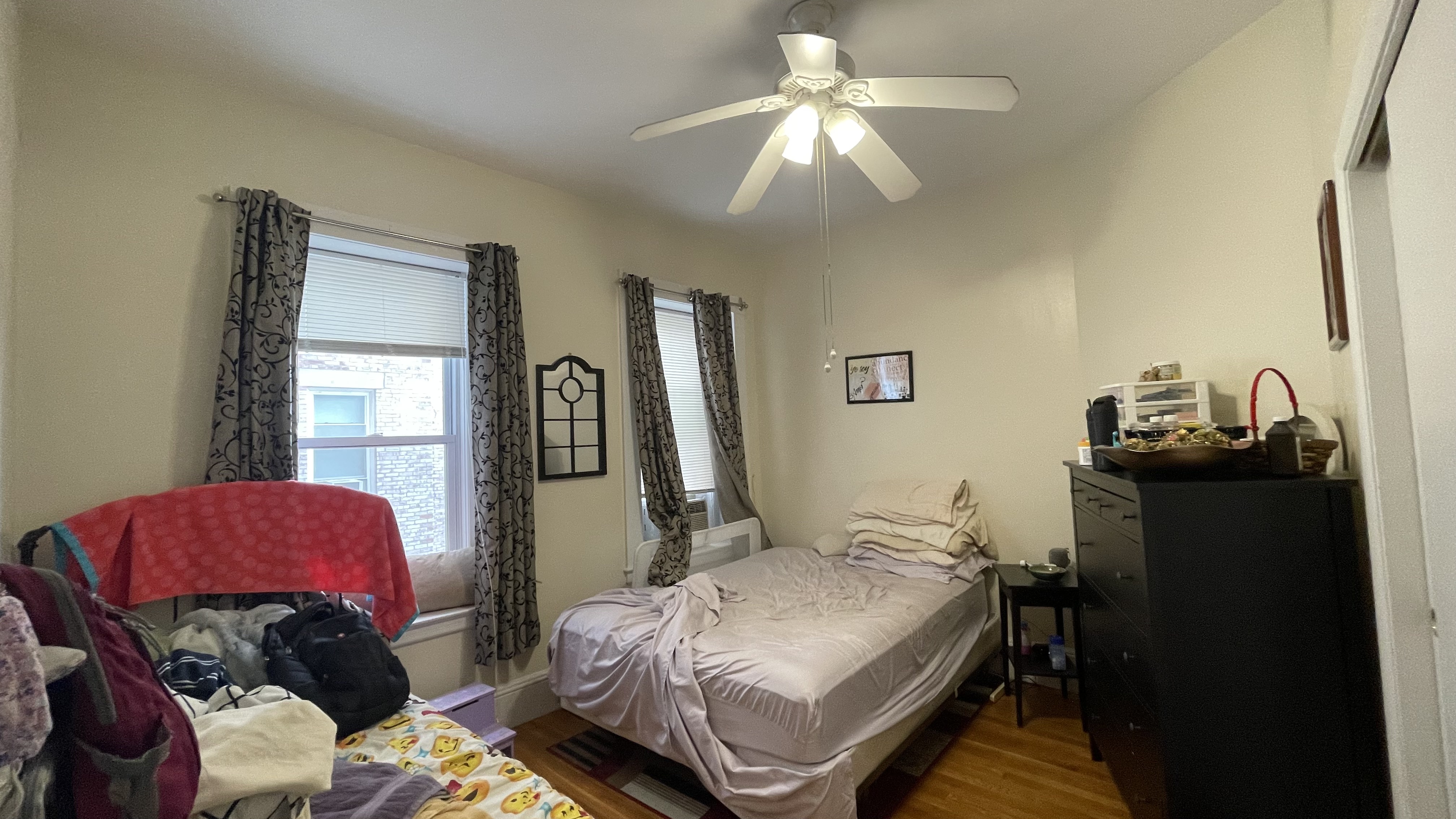 1477 Beacon St, Washington Square