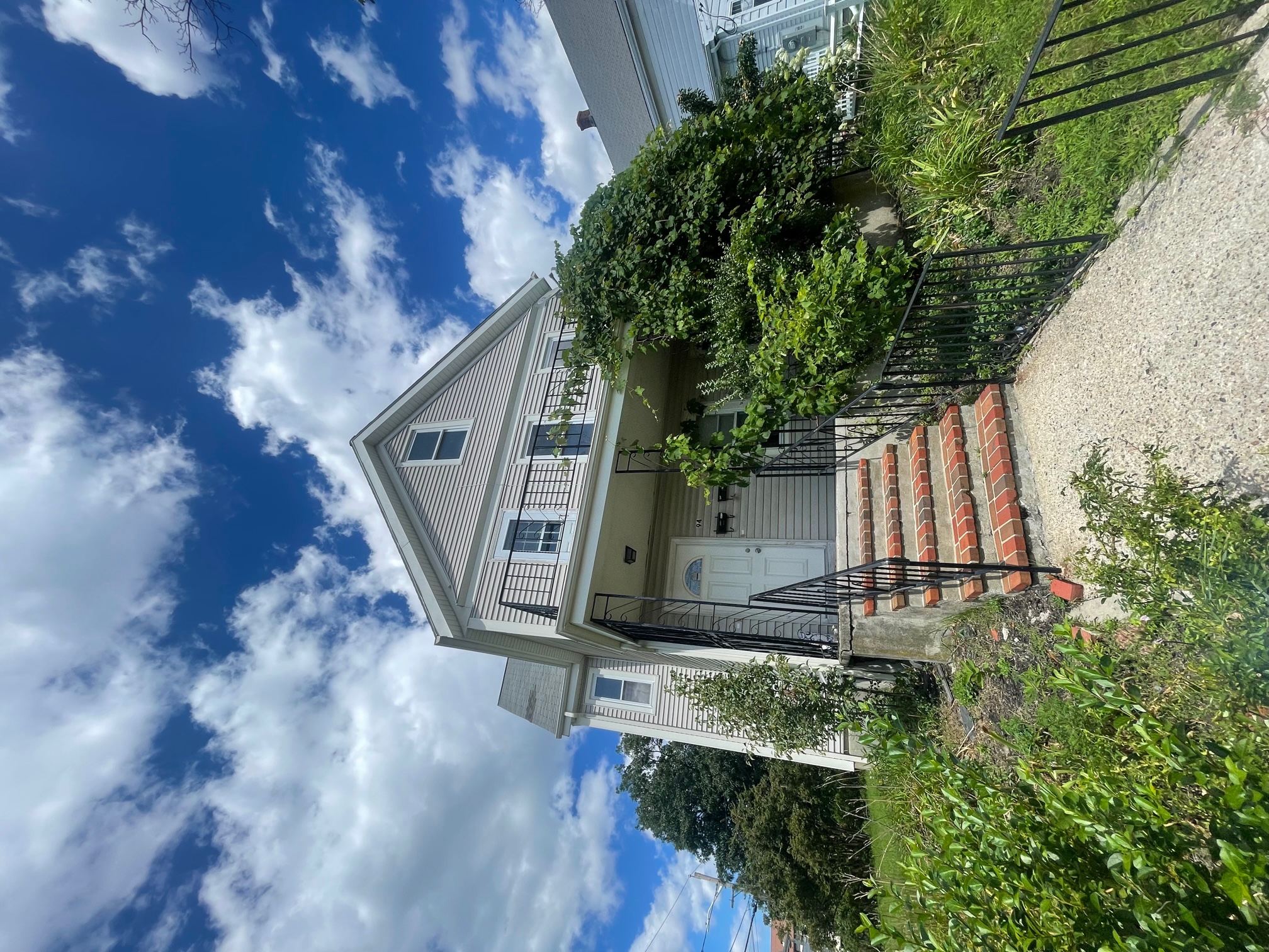 94 Central Ave, Wellington