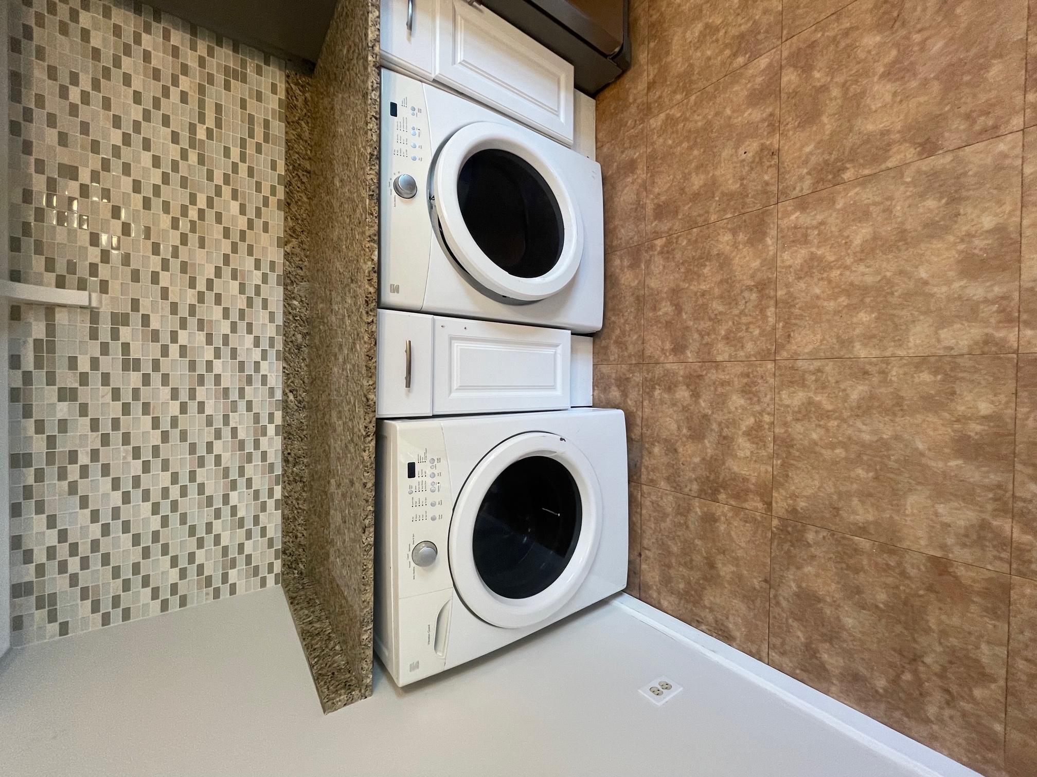 94 Central Ave, Wellington