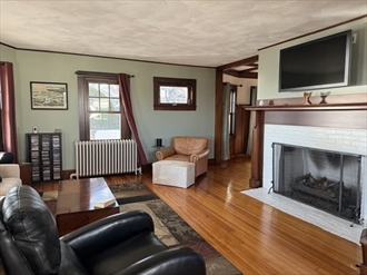 407 Quincy Shore Dr, North Quincy