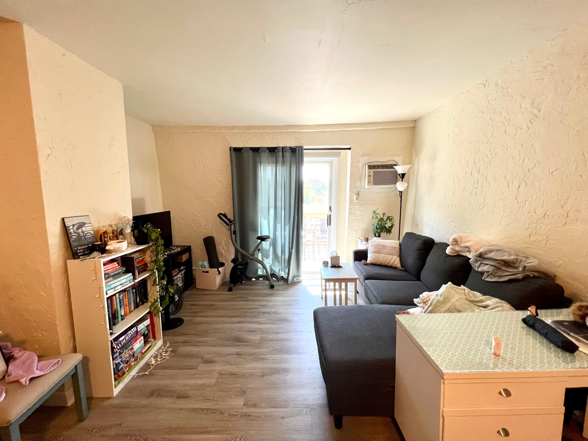 9 Holland St, Davis Square