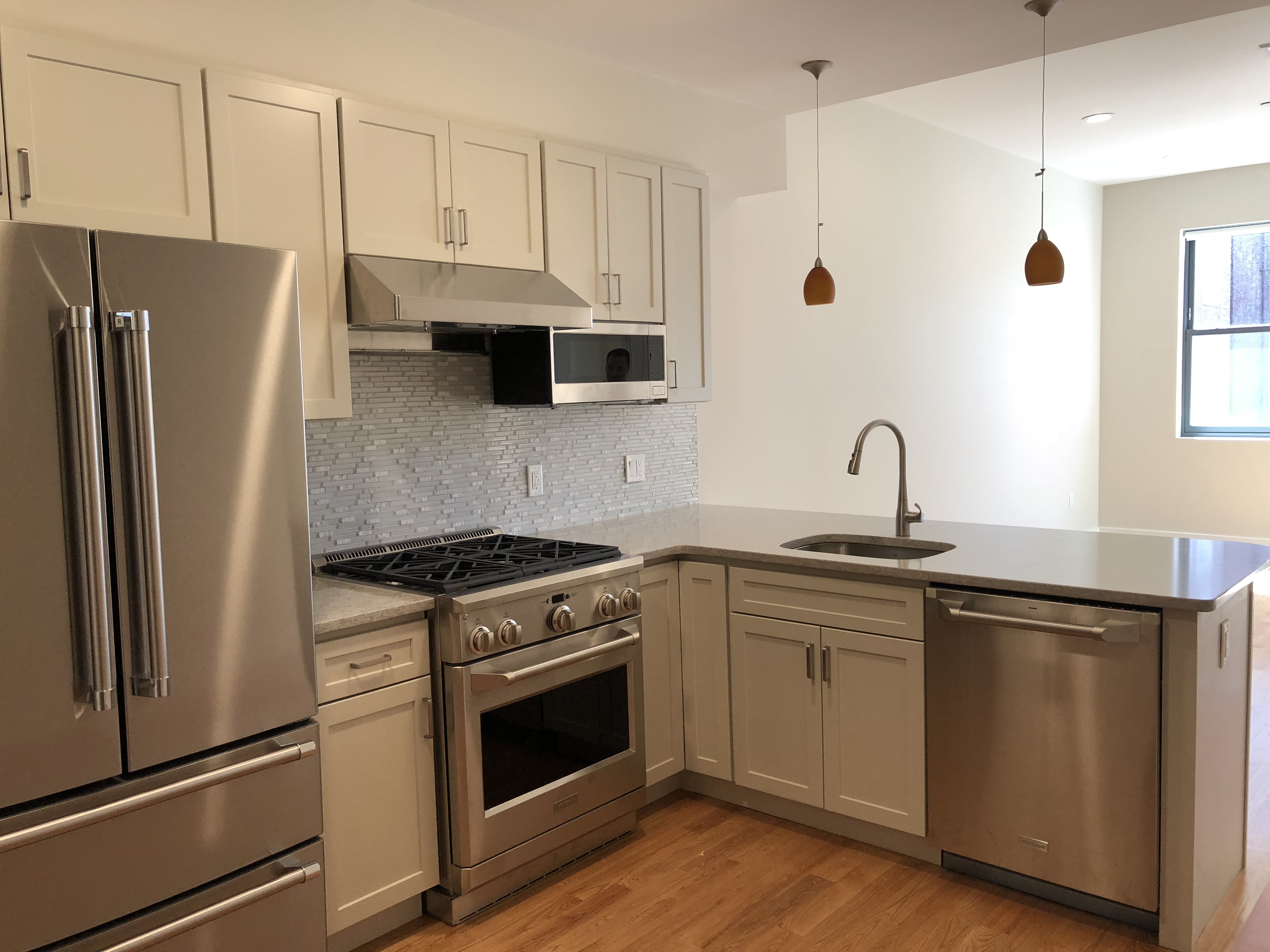 719 Boylston St, Back Bay