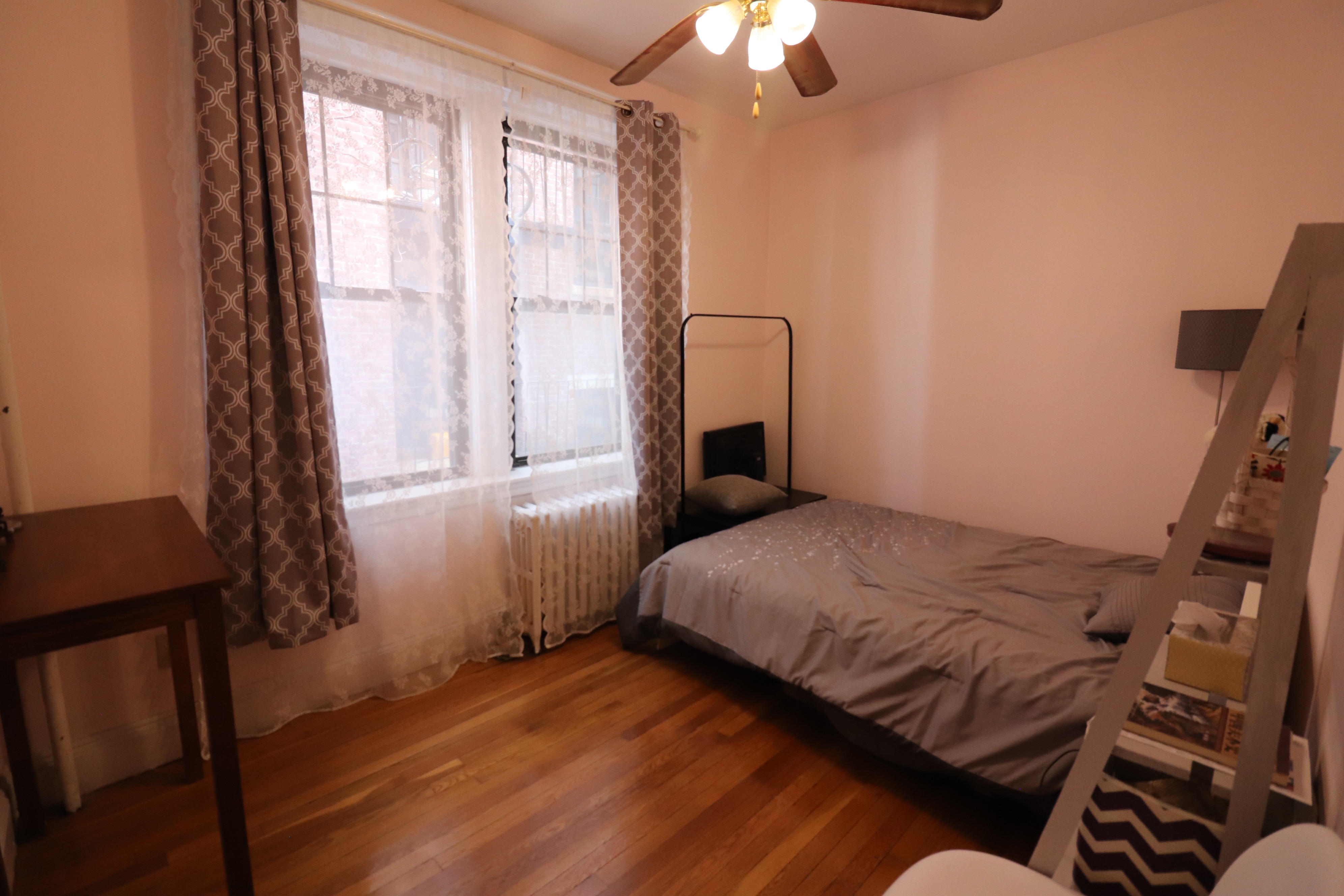 189 Chestnut Hill Ave, Brighton