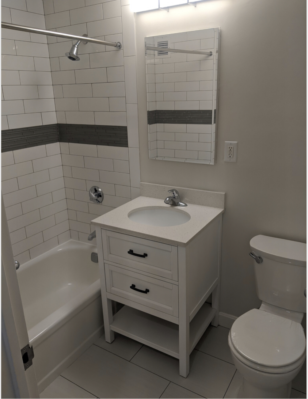 700 Huron Ave, Strawberry Hill