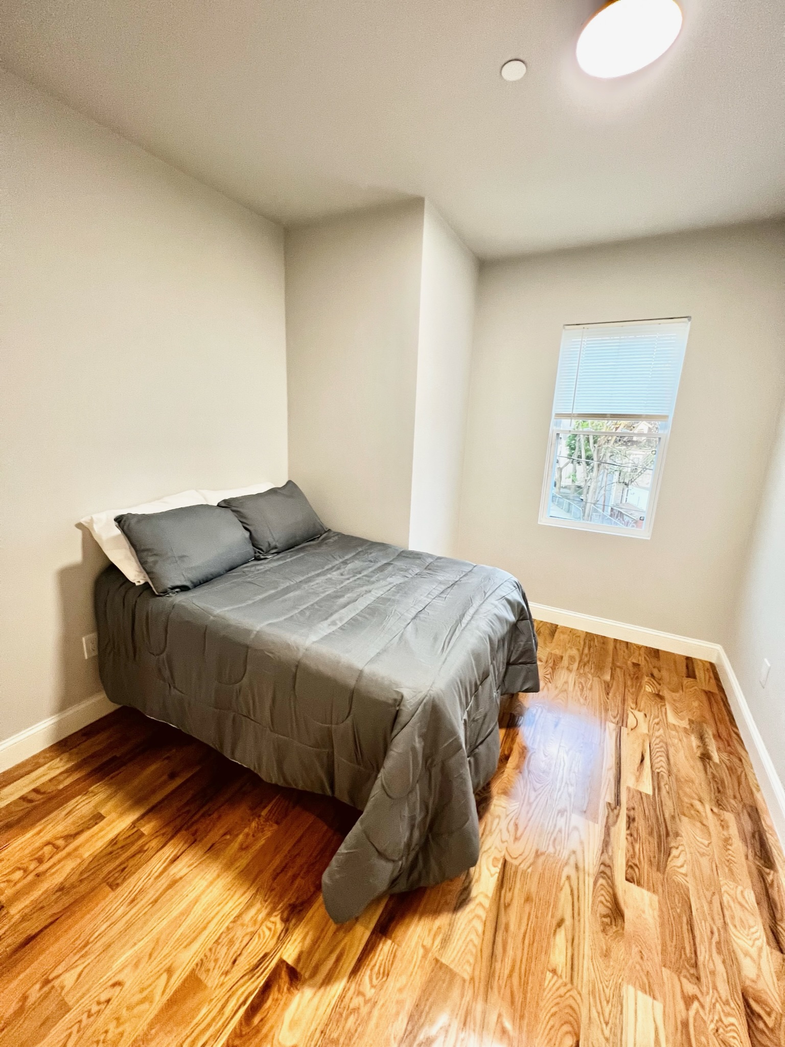 149 Crescent St, Waltham