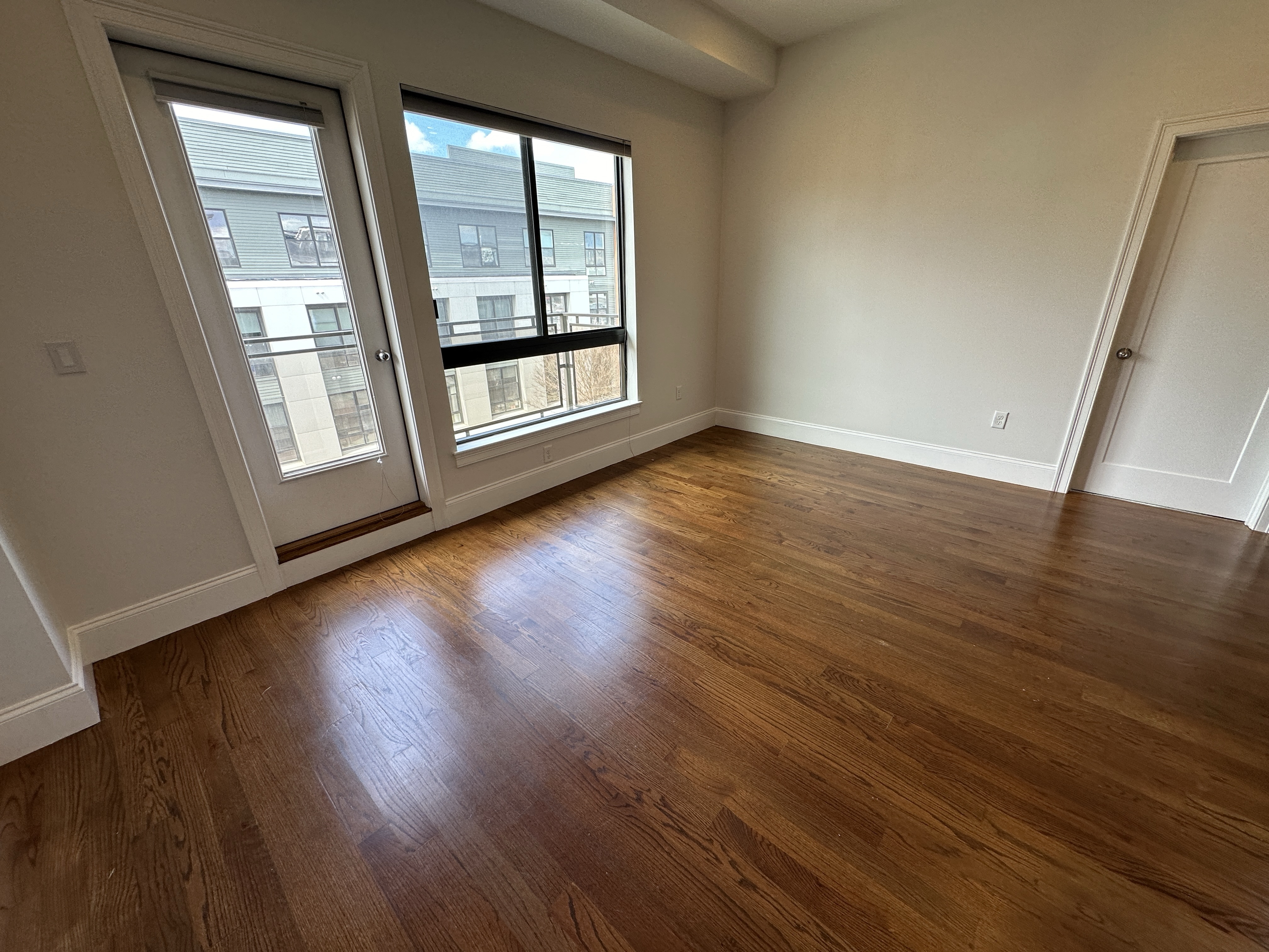 339 D St, South Boston