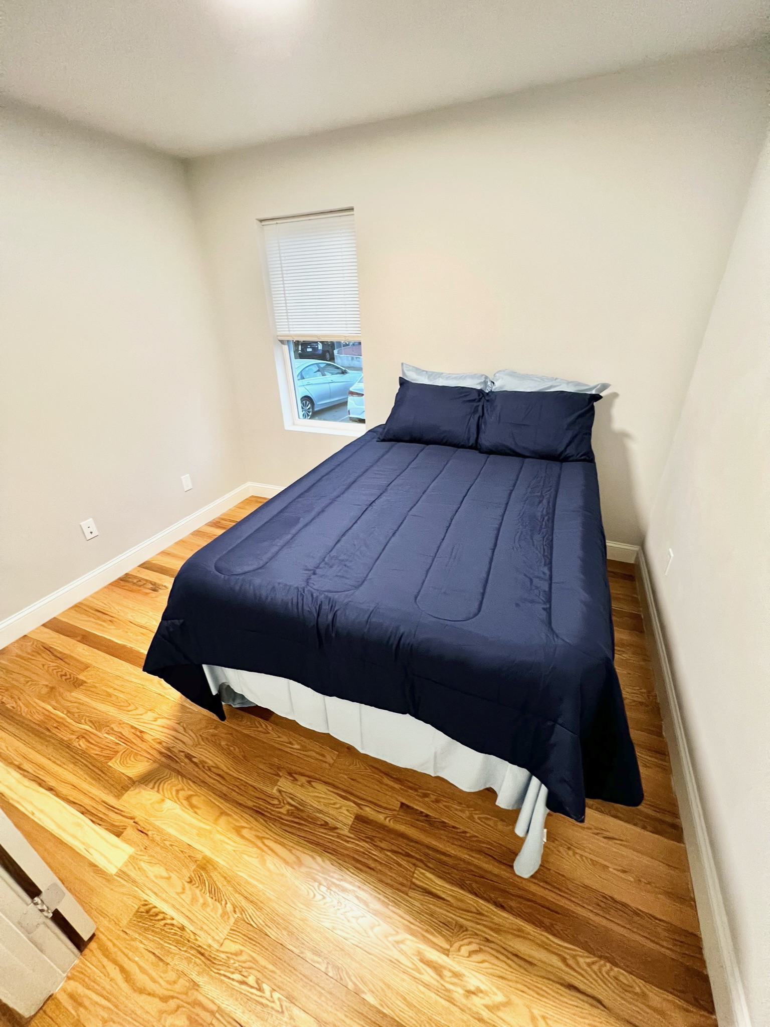 149 Crescent St, Waltham