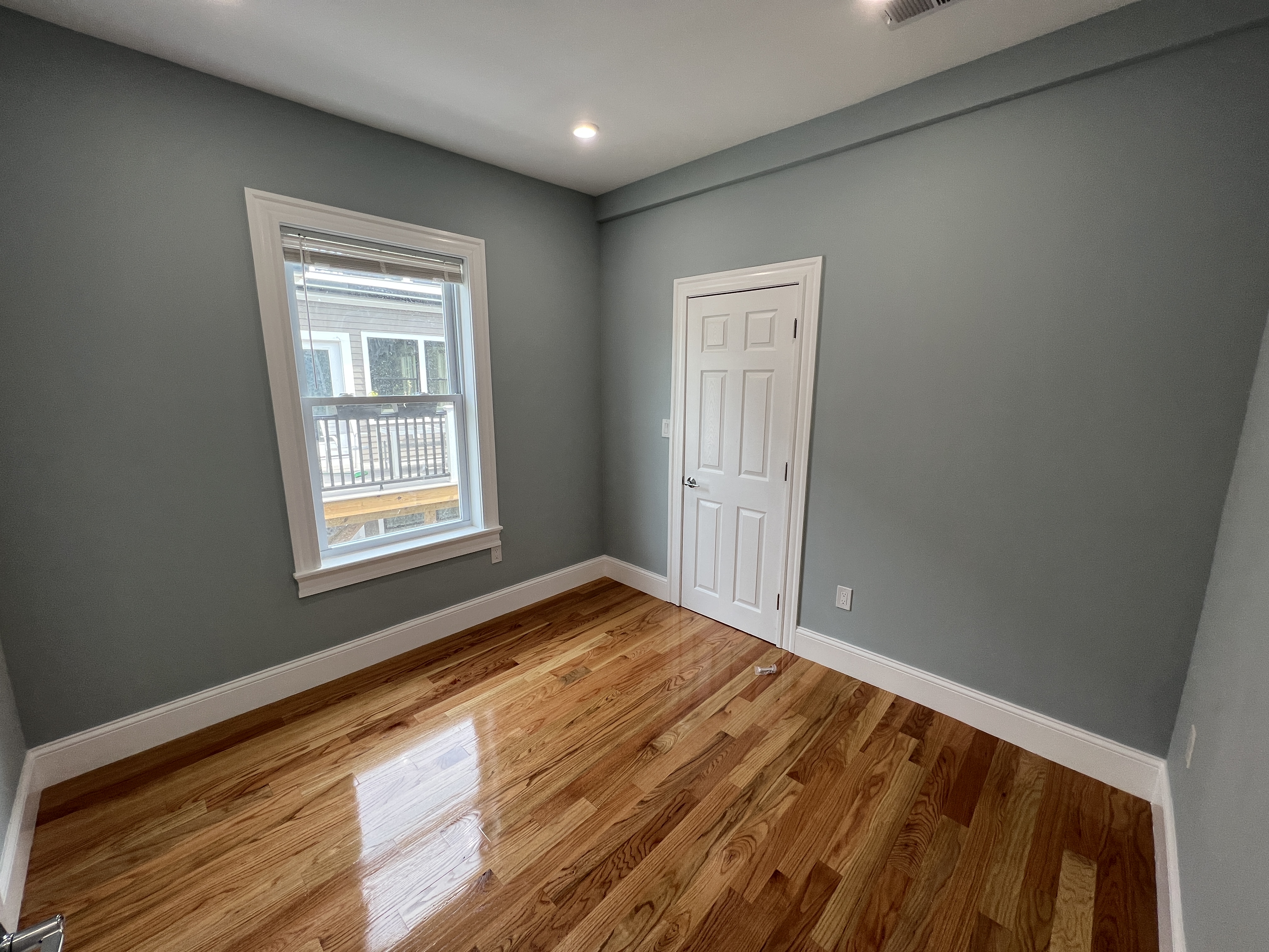 29 Alpine St, Davis Square