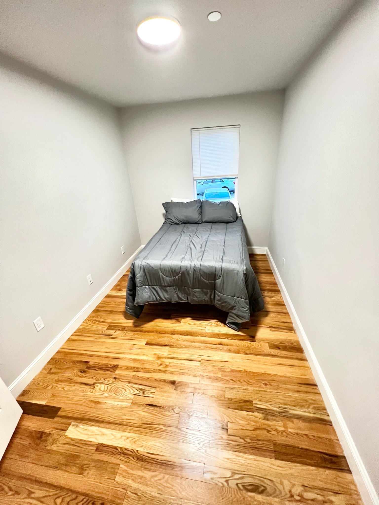 151 Crescent St, Highlands