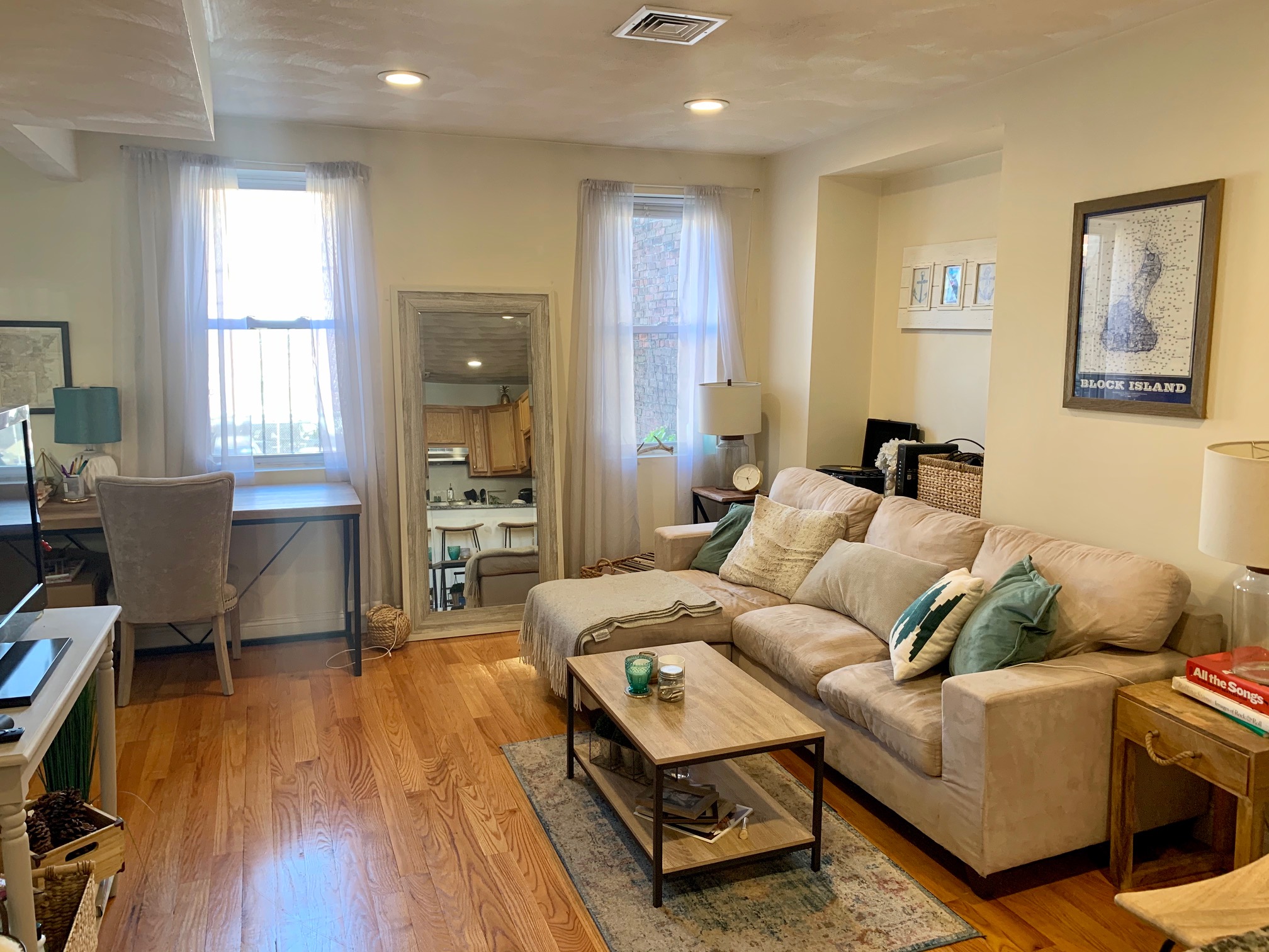 93 Endicott St, North End