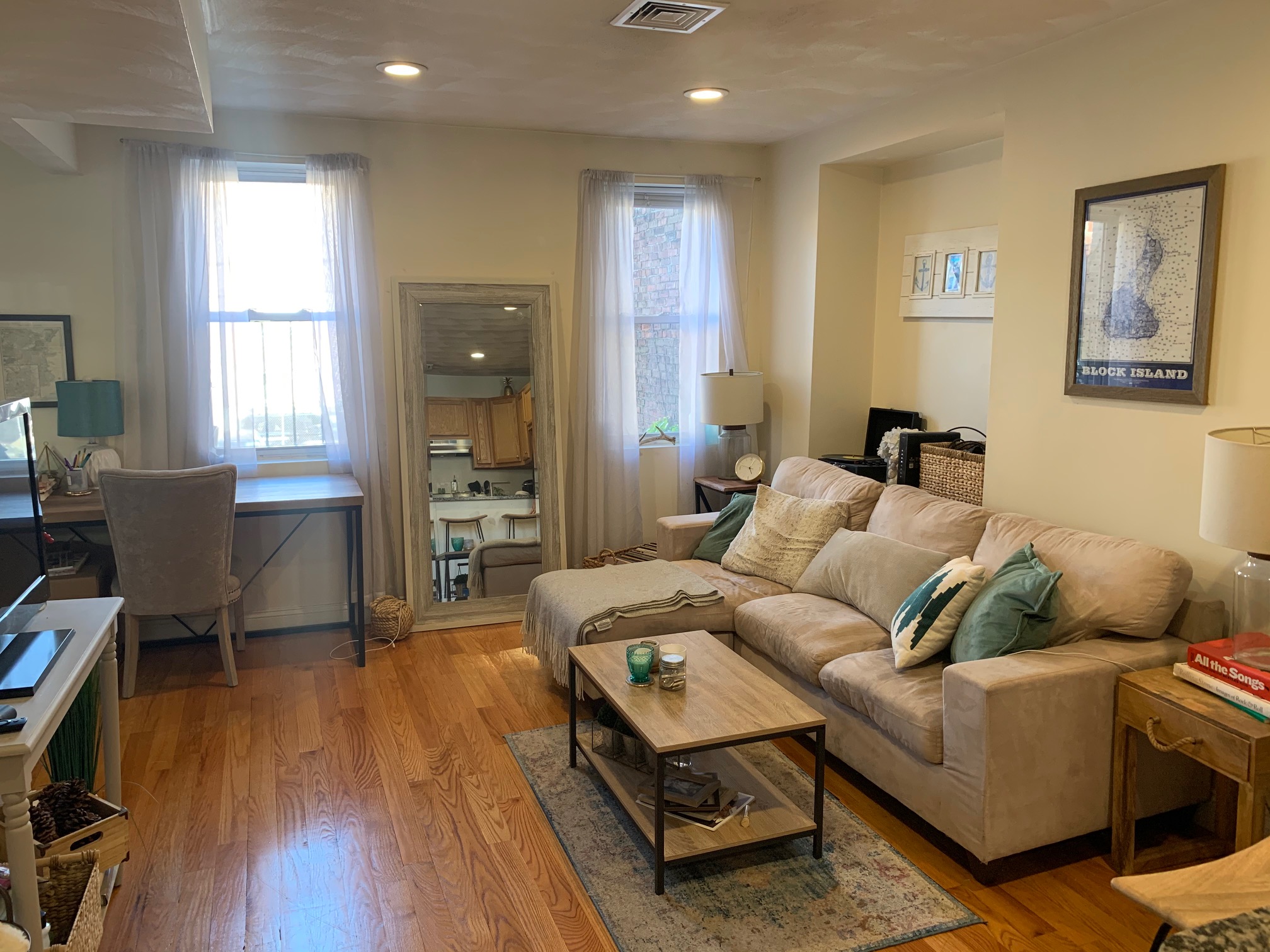 93 Endicott St, North End