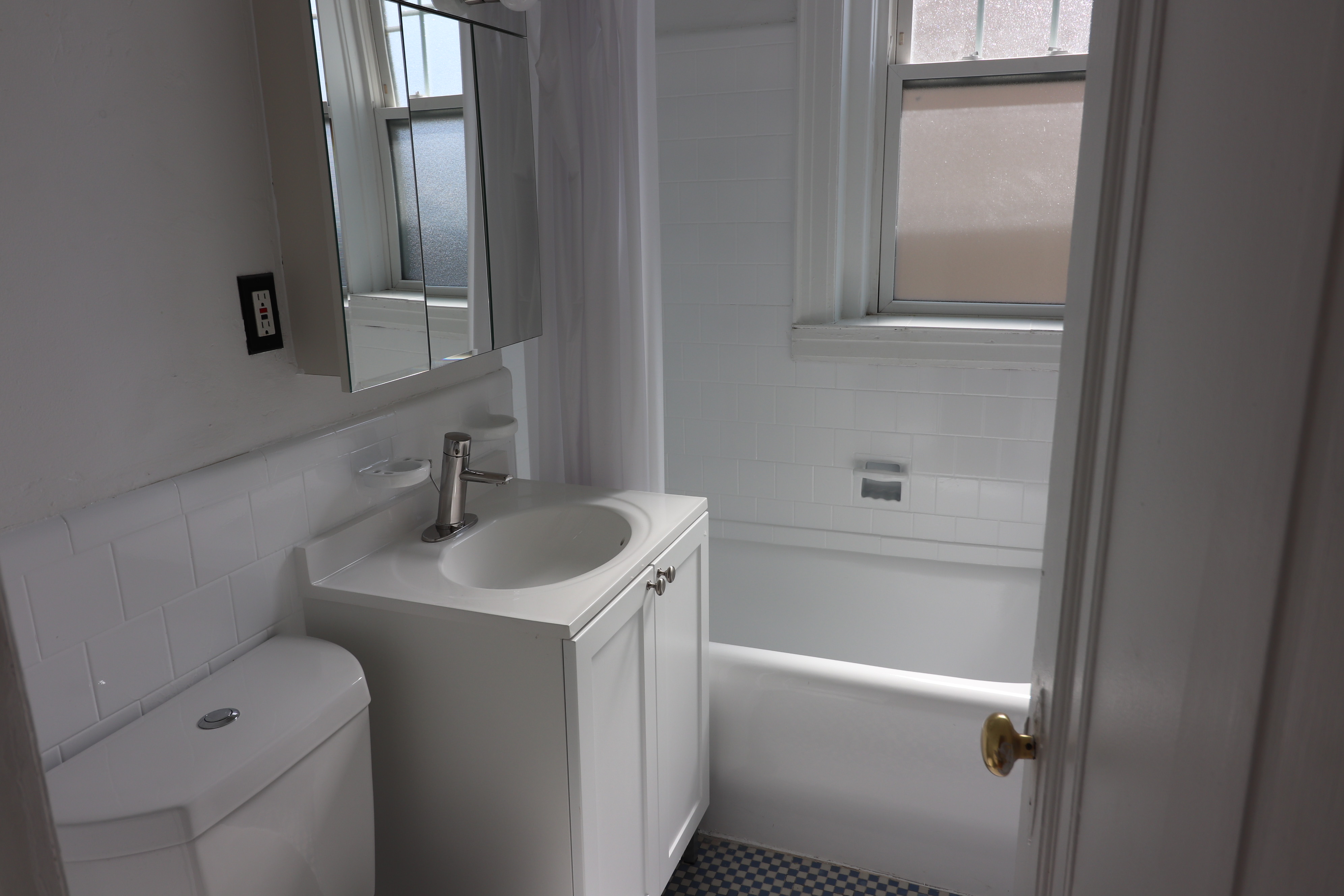 100 Kilsyth, Brighton