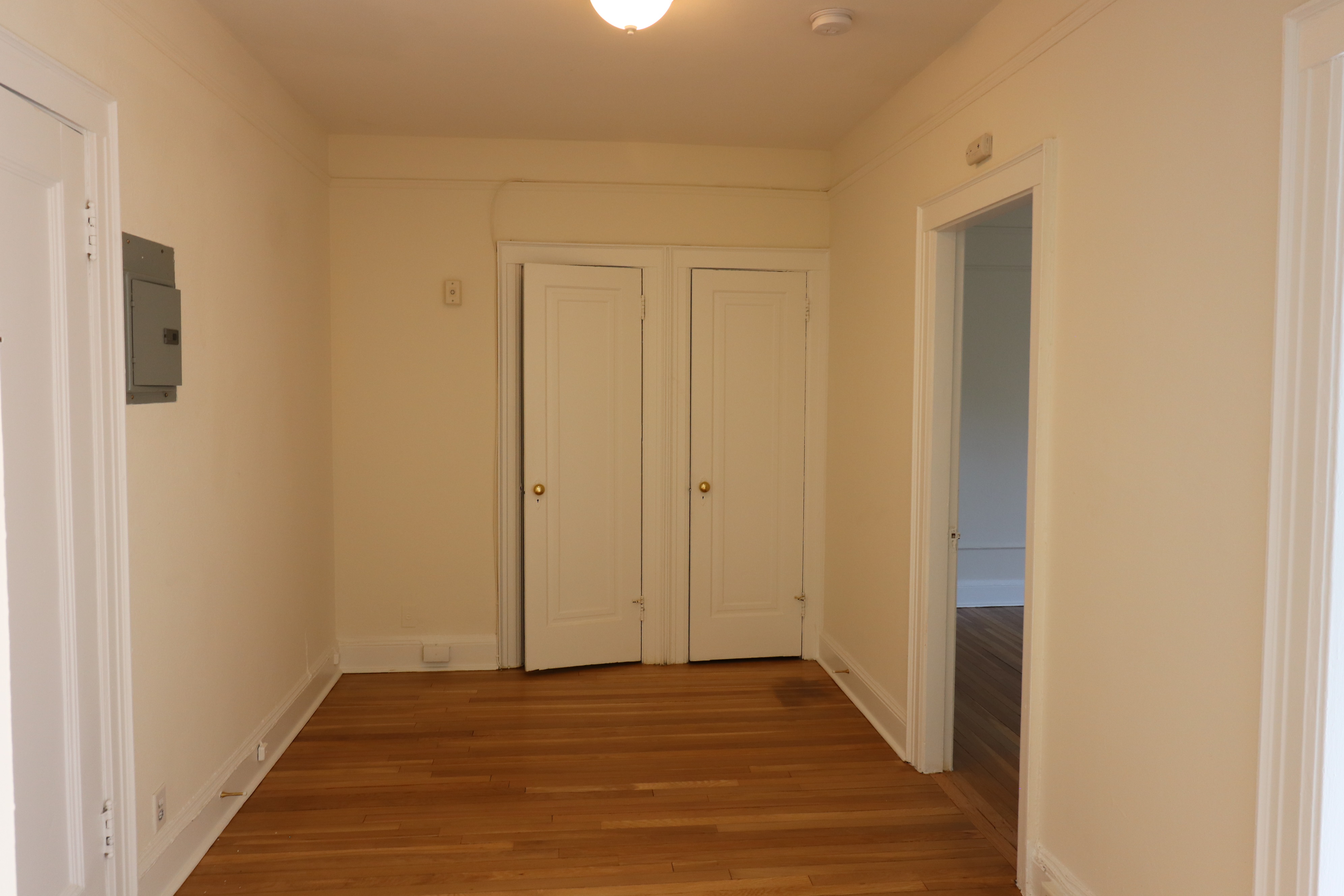 100 Kilsyth, Brighton